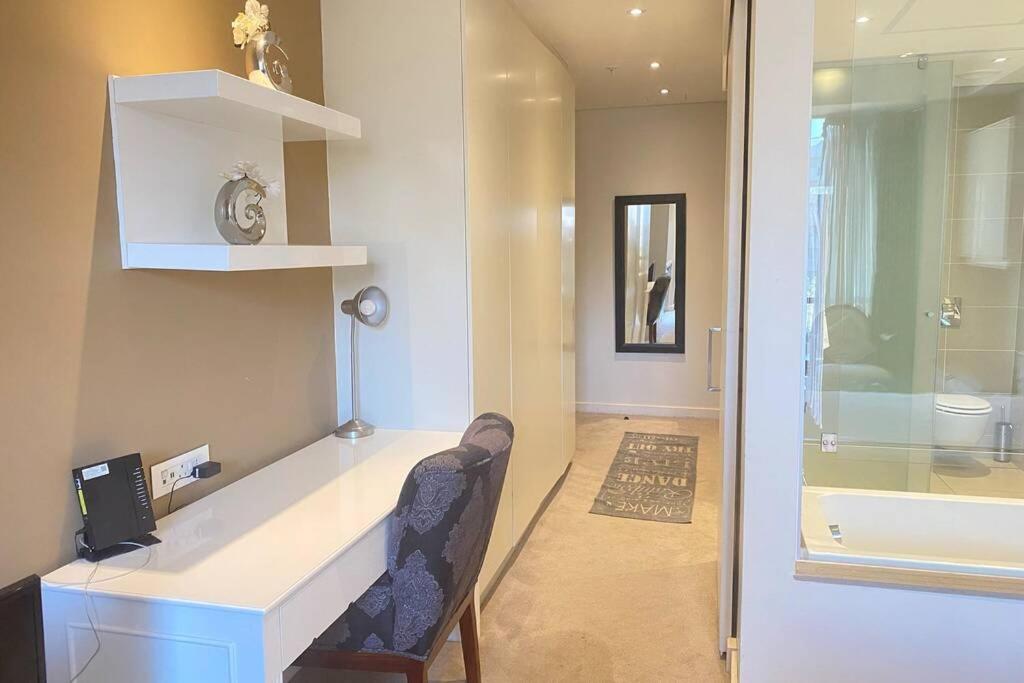 Dante’s Sandton Skye Apartment