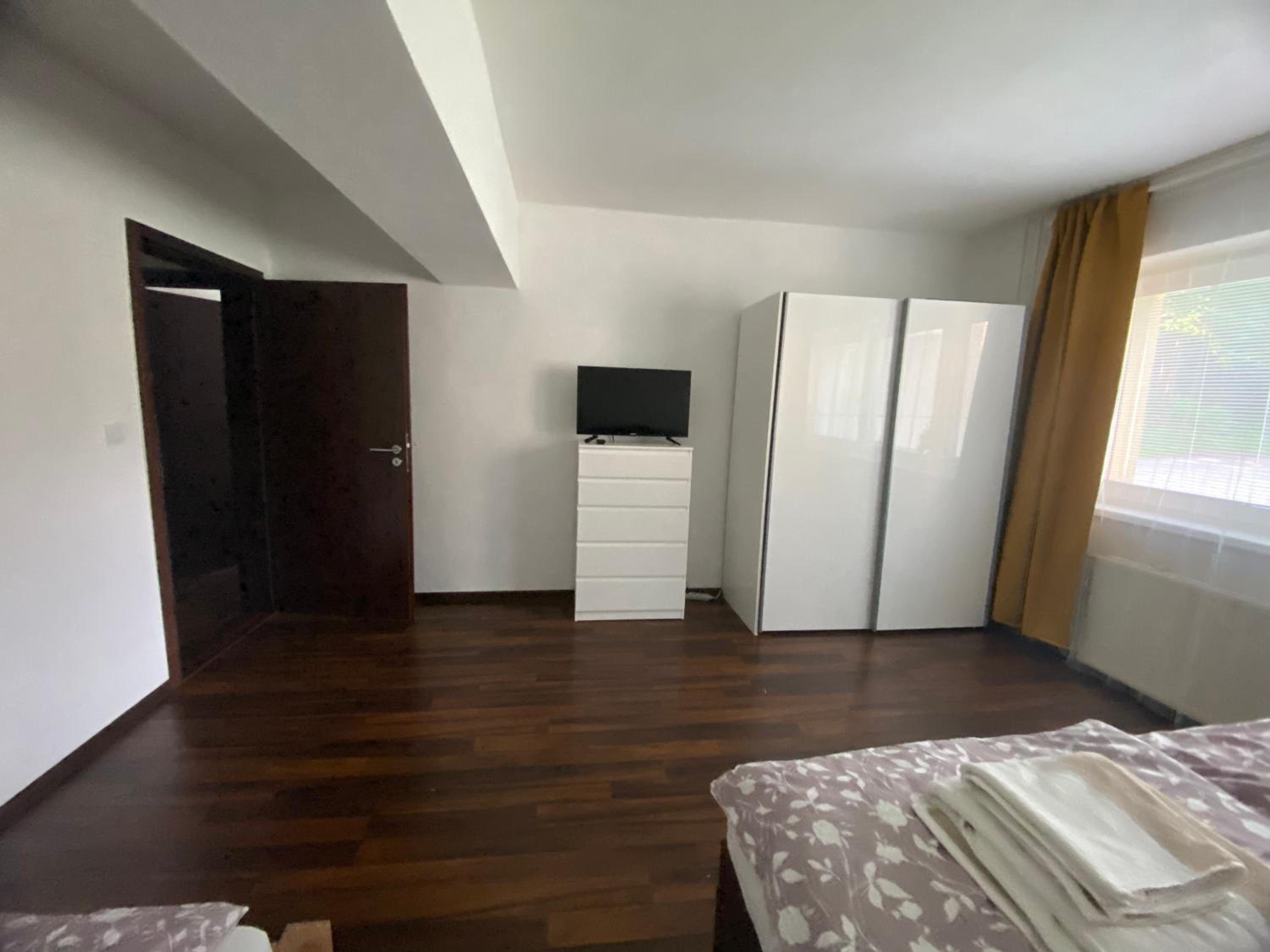 Apartments Nifia view 2