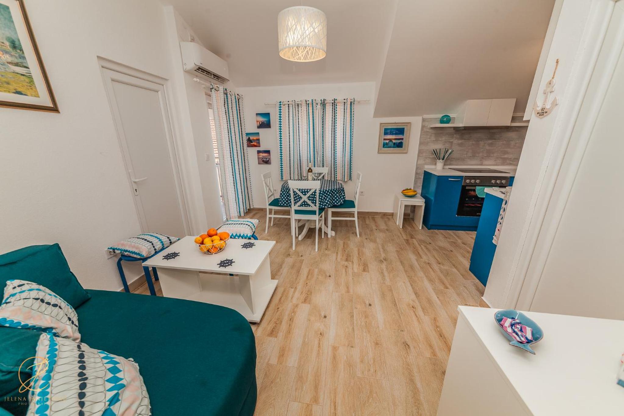 Family blue apartman Montenegro view 5