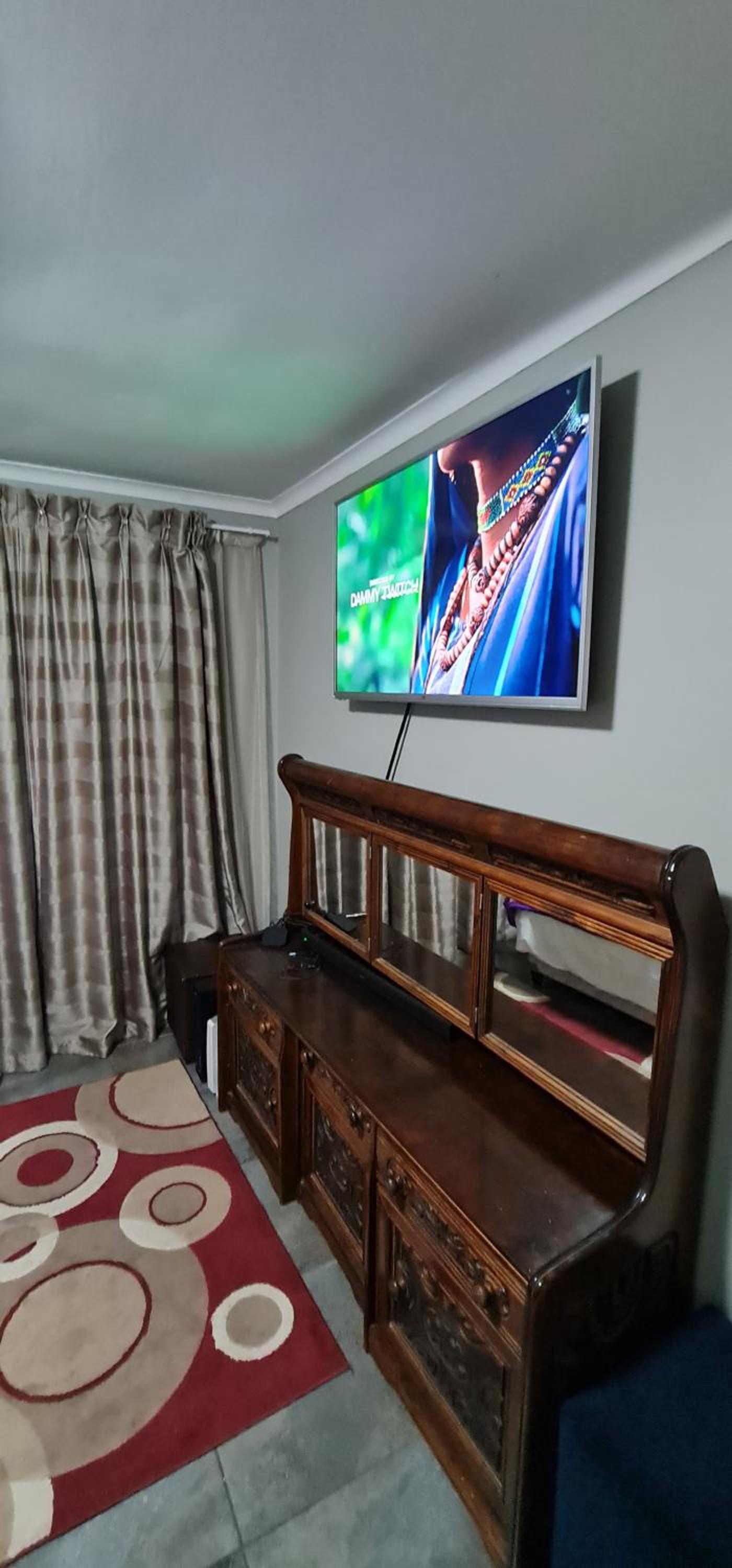 Executive 2 bed Apartment, free WIFI and DSTV