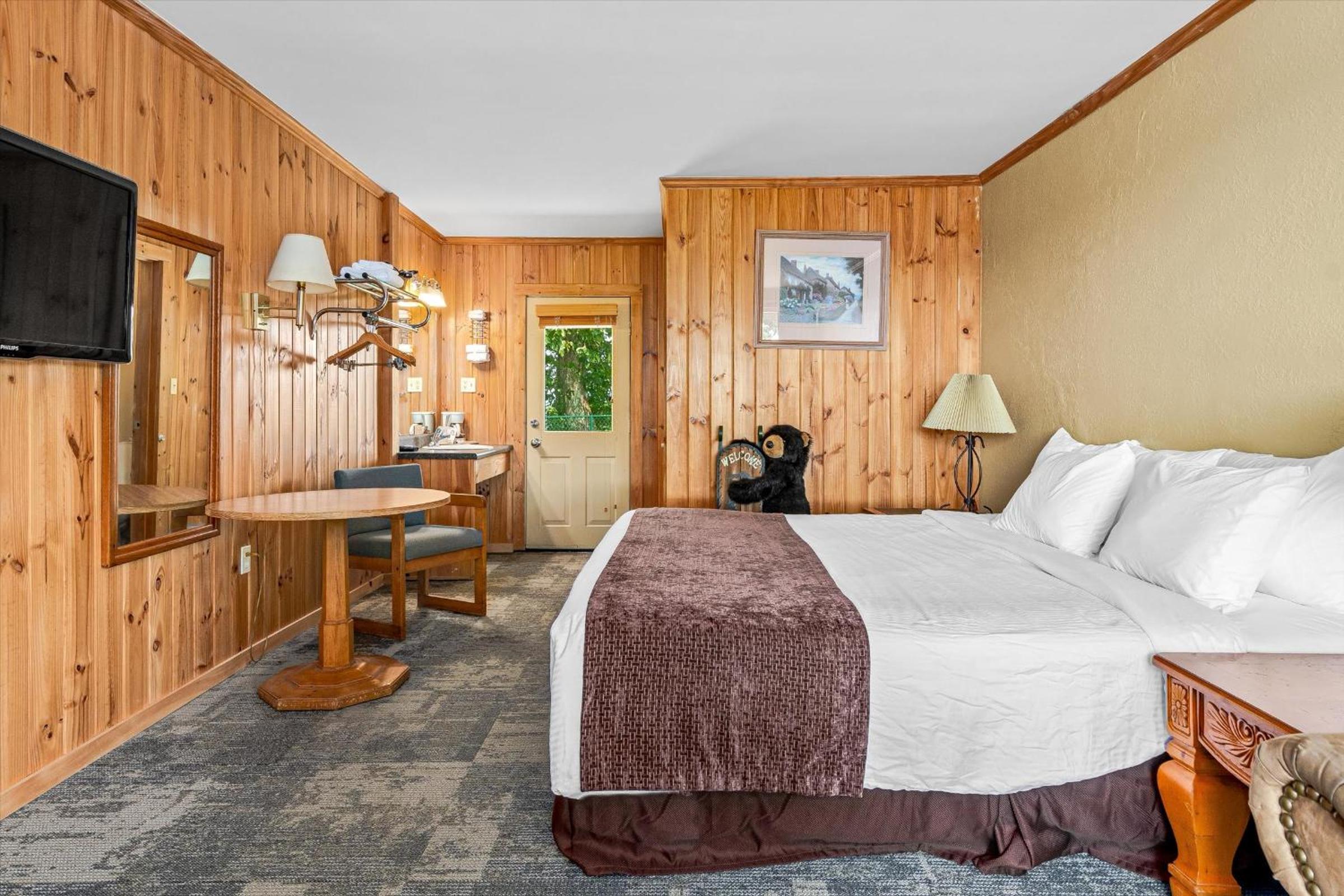 Green River Lodge