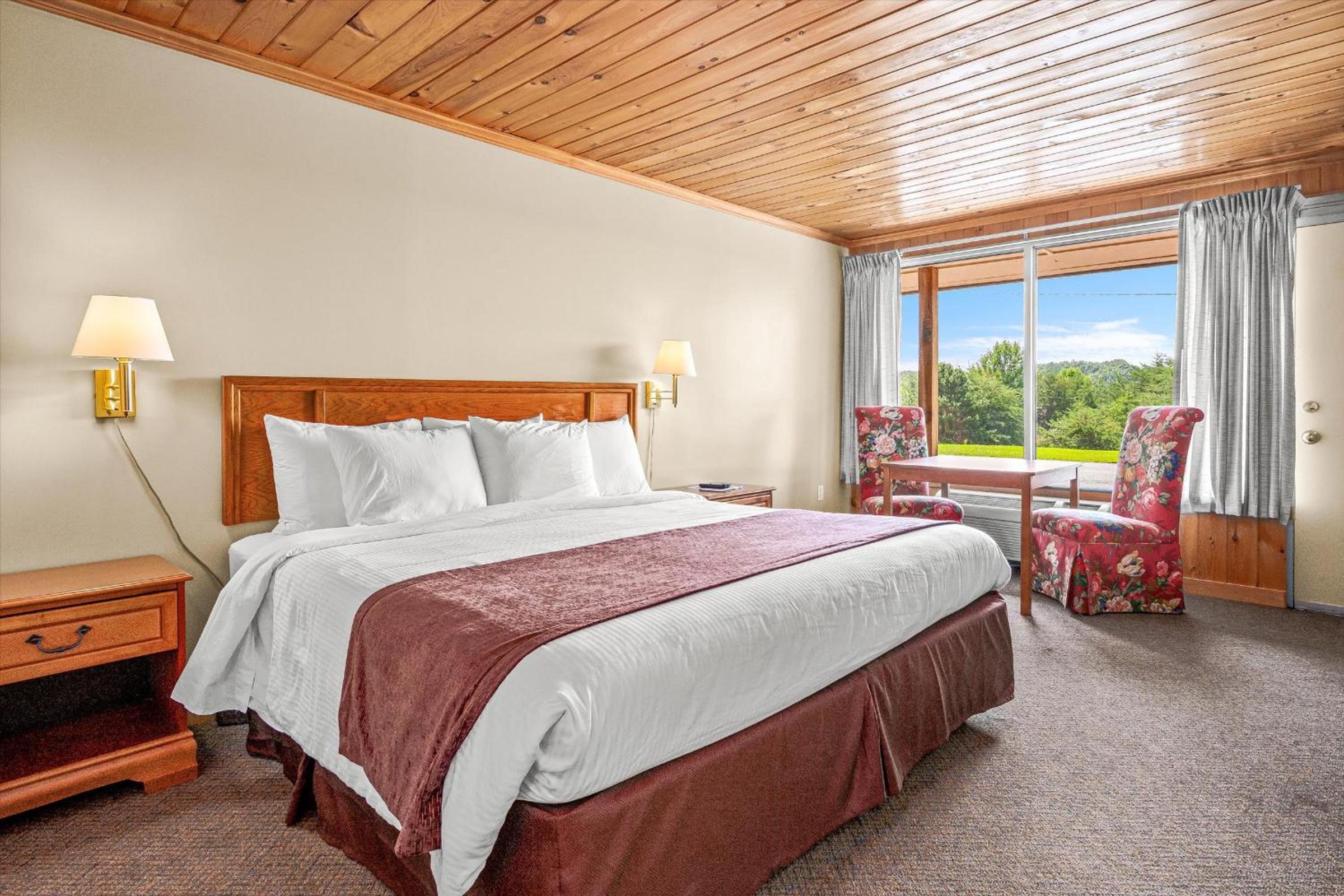 Green River Lodge