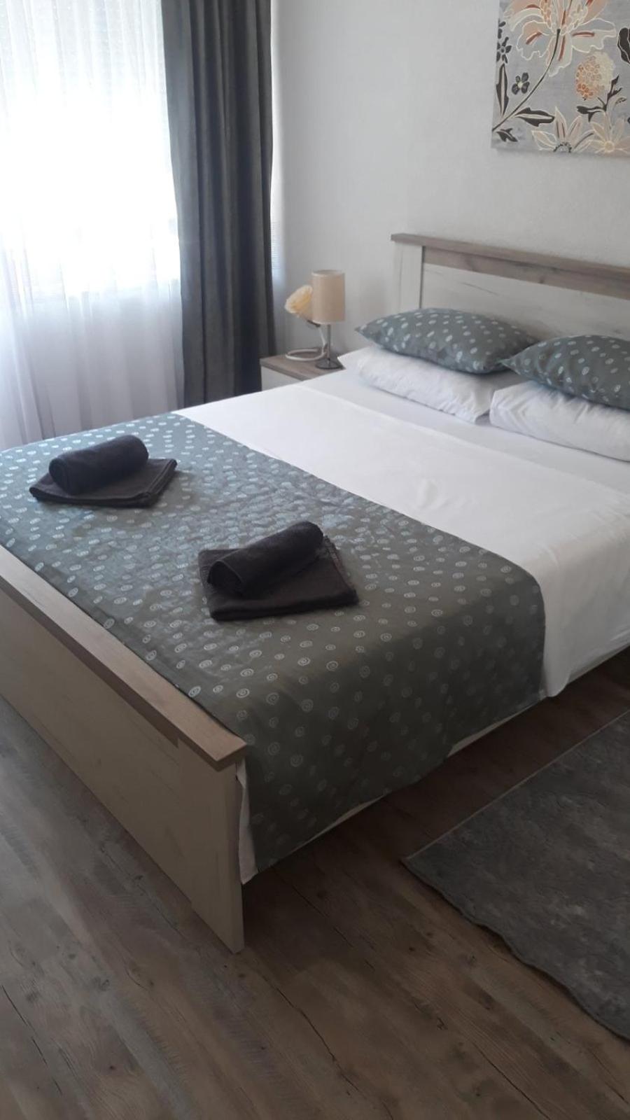 Apartman Alma view 3