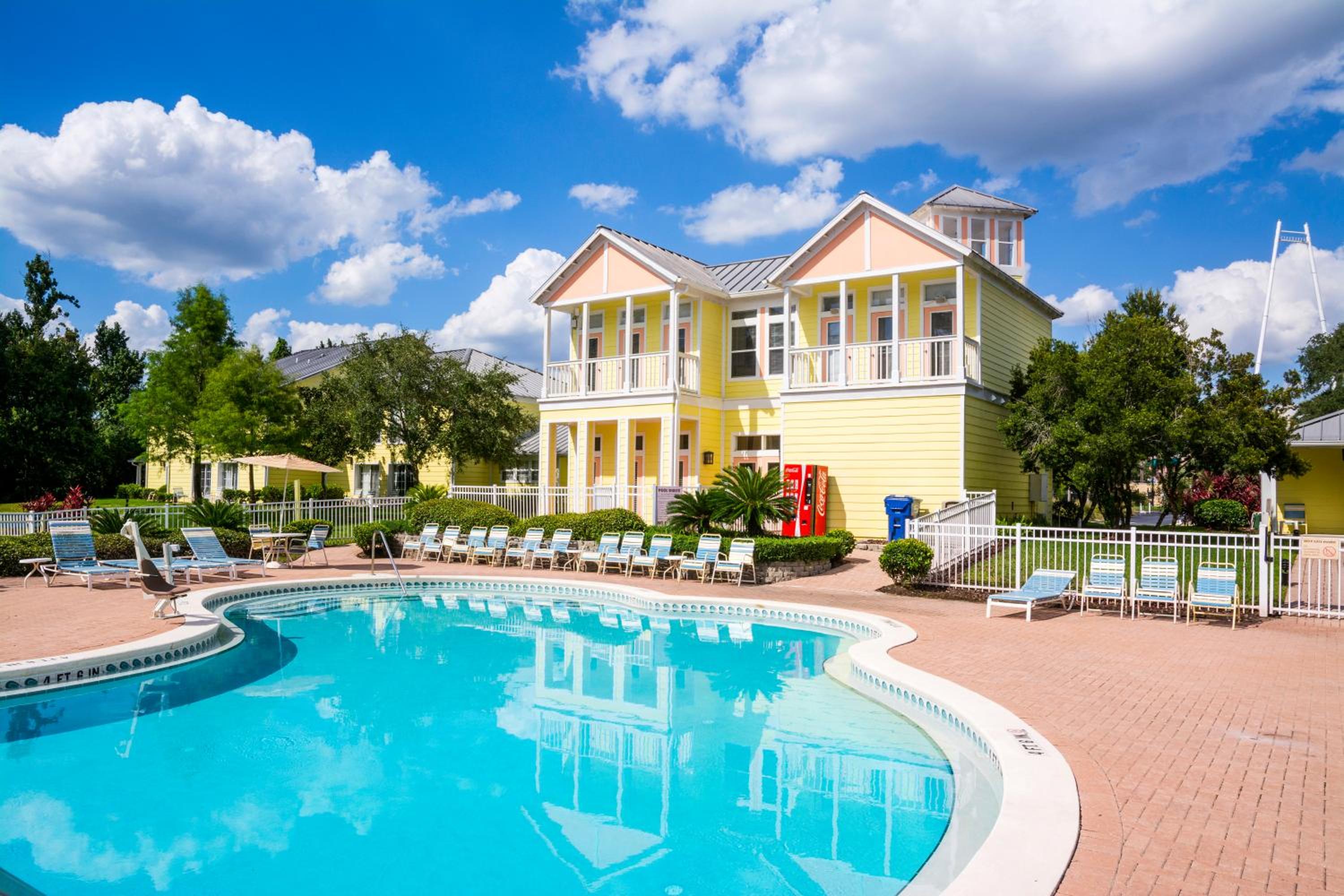 Barefoot Suite