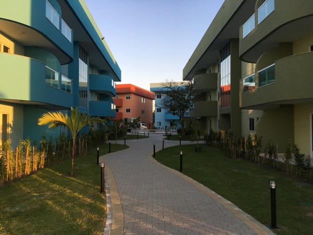 Hotel Arraial do Cabo Golden Lake Residence frente a la laguna - Image 1