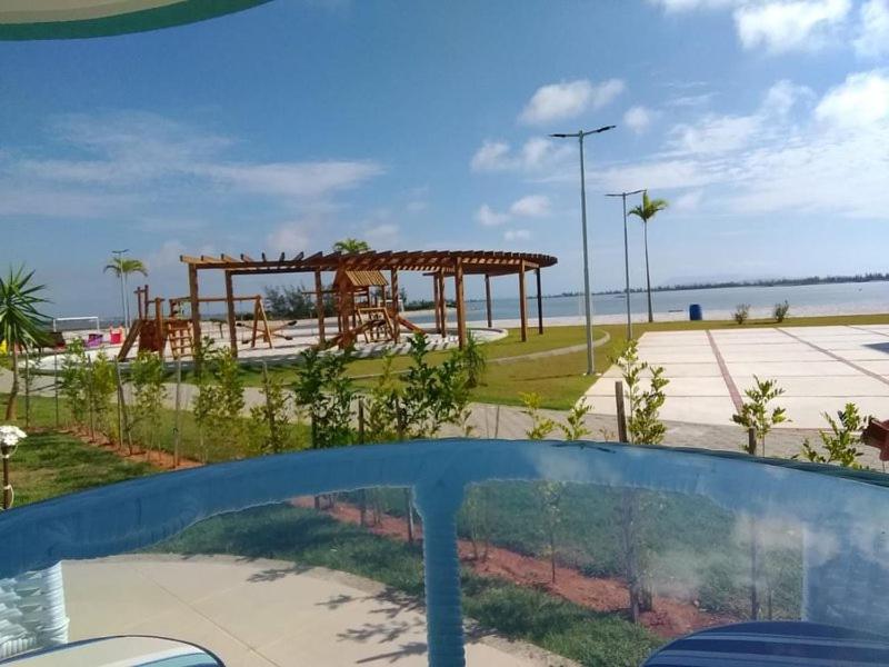 Arraial do Cabo Golden Lake Residence frente a la laguna