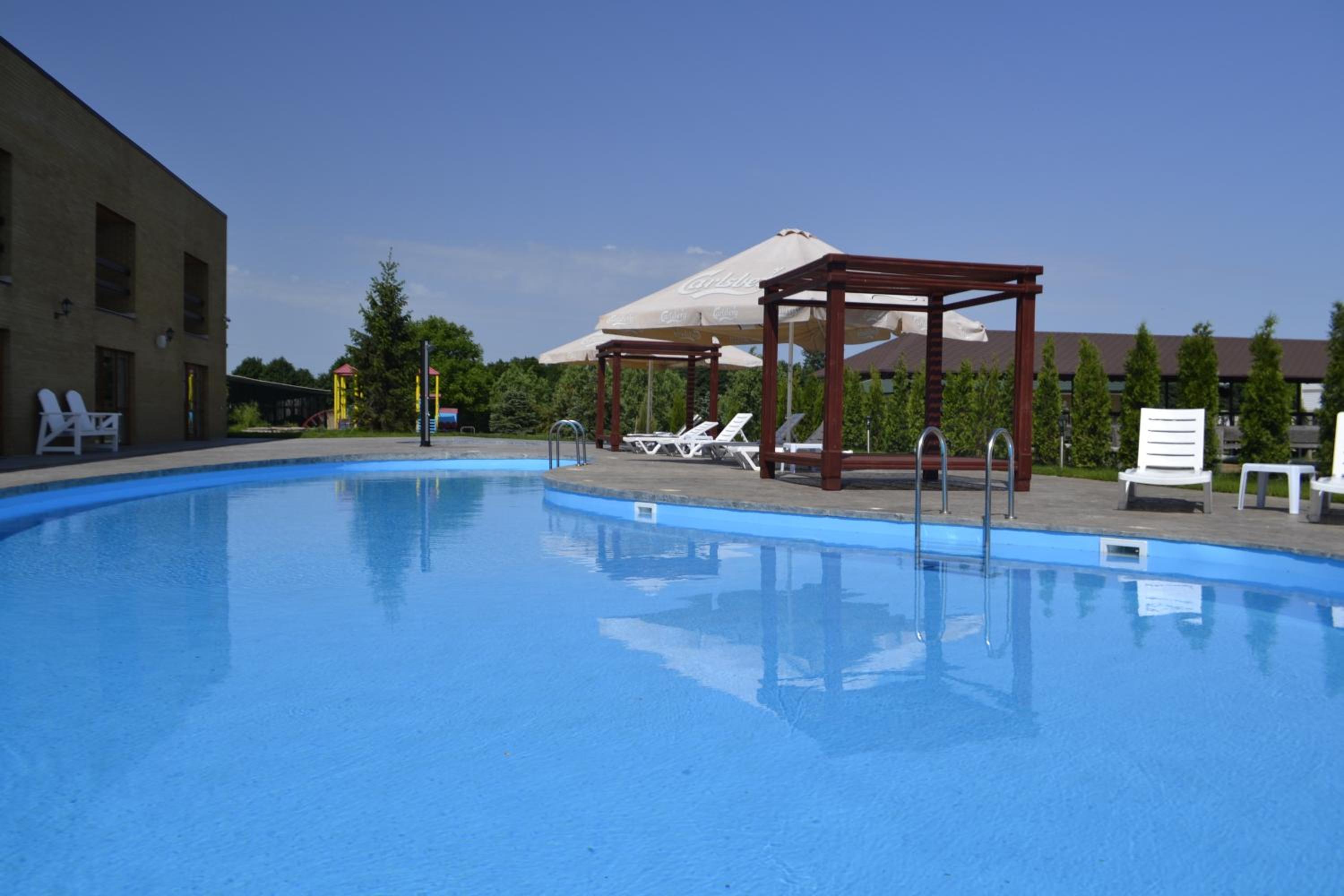 Dergachov Guest House view 2