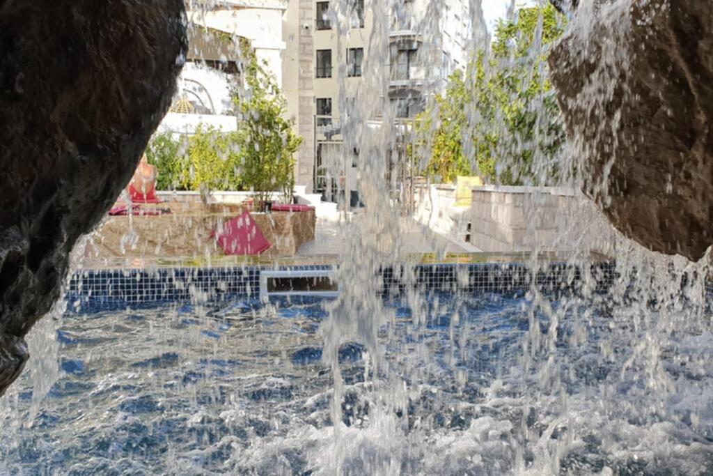 Modern Top Floor Sea View 3BR with Pools, Spa & Fitness