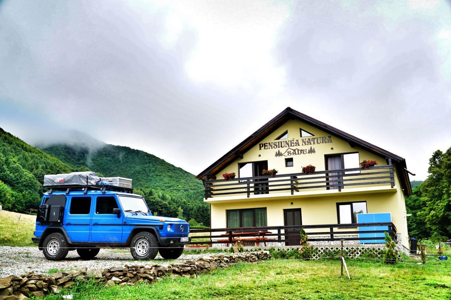 Pensiunea Natura Sadu view 2