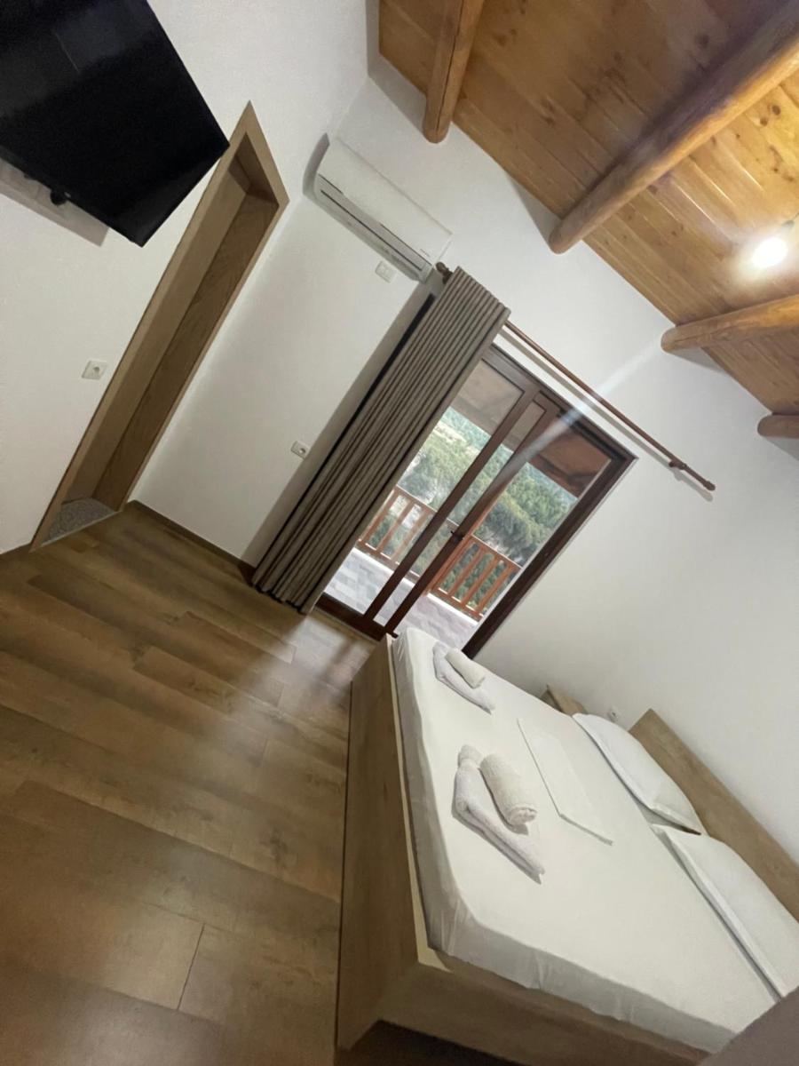 Guest House Bracaj