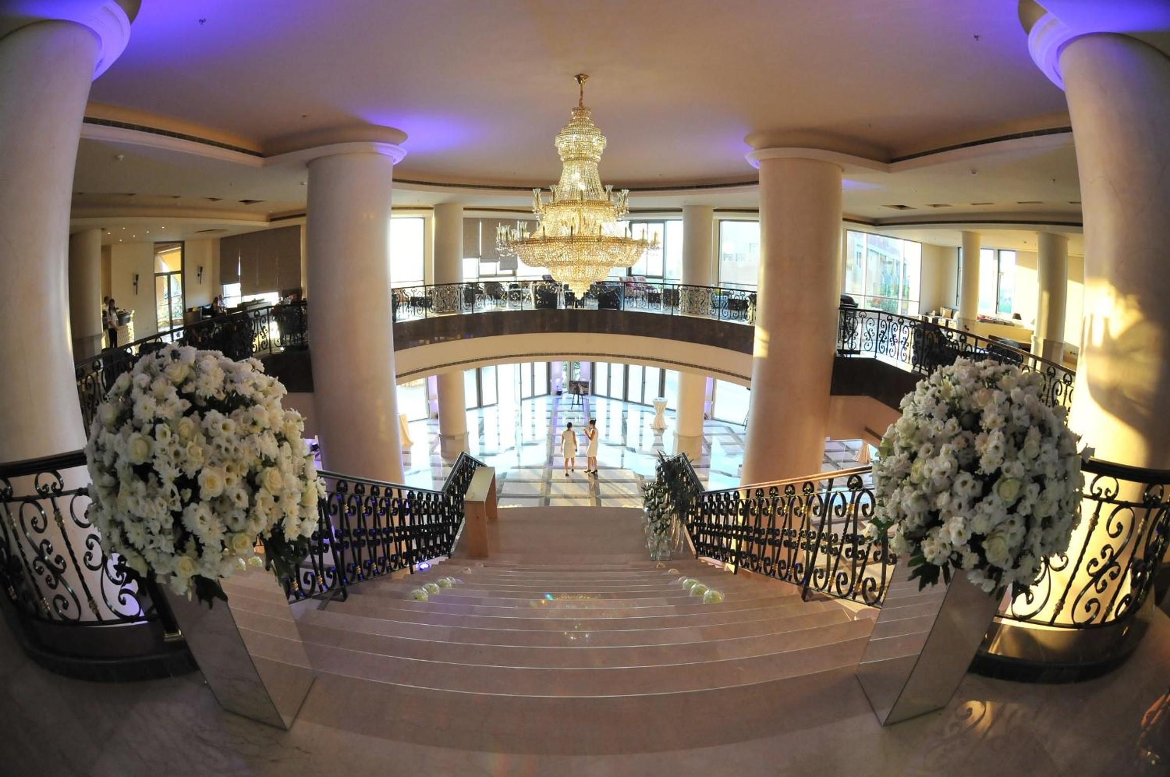 Jiyeh Marina Resort Hotel & Chalets