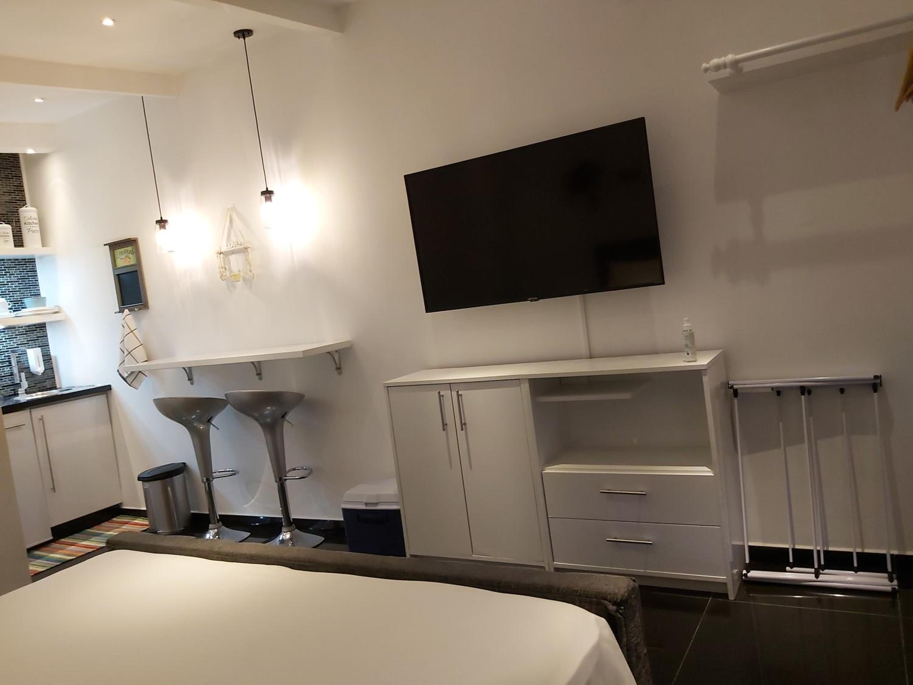 KDF Apartments