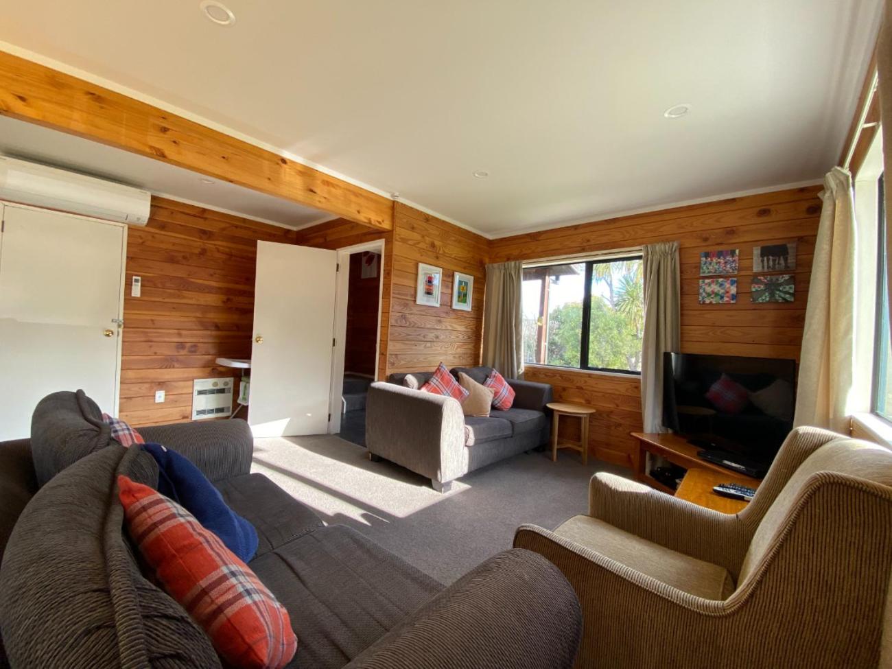 23 Caverhill Close view 5