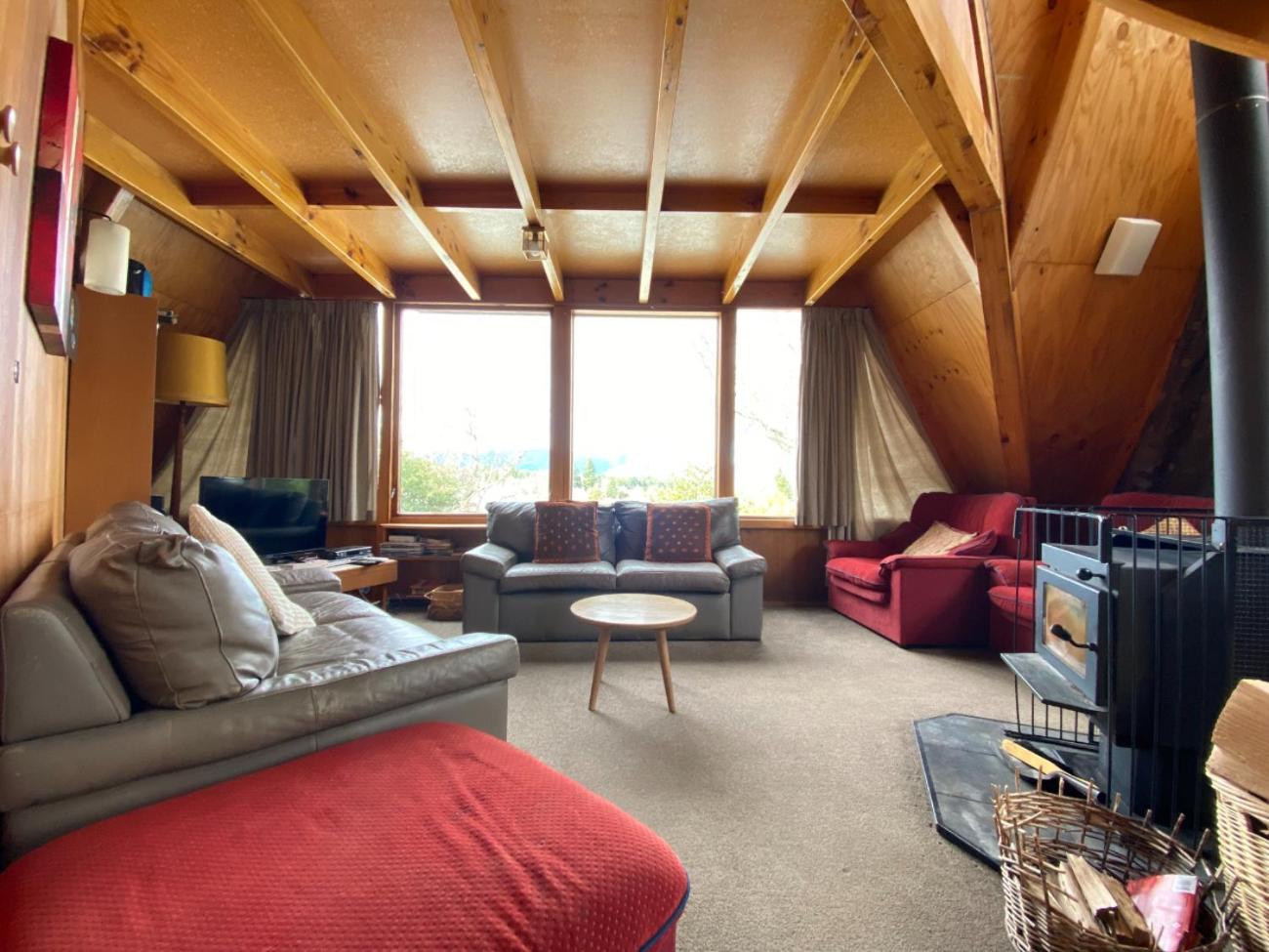 9 Chalet Cres view 3