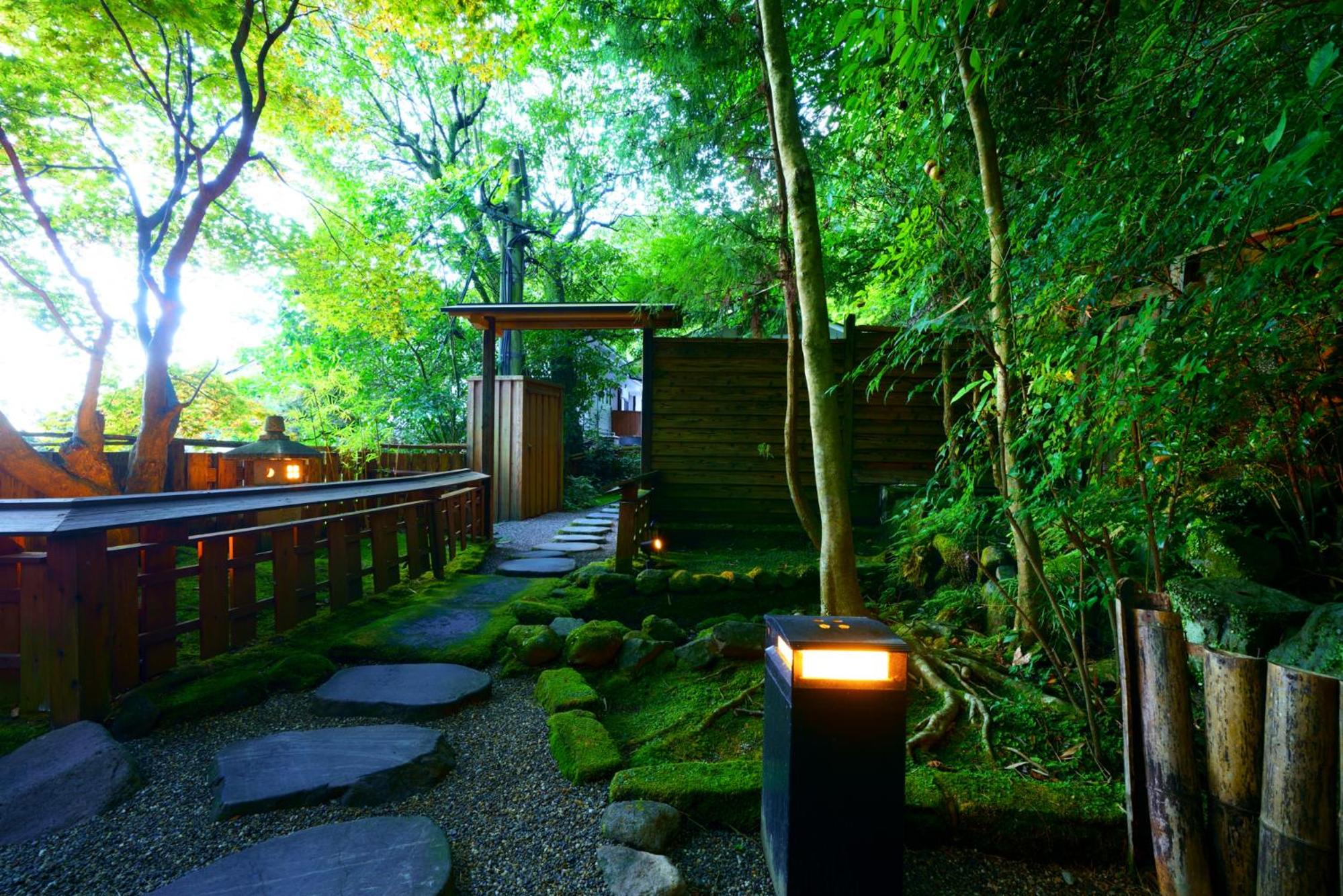 Beppu Showaen