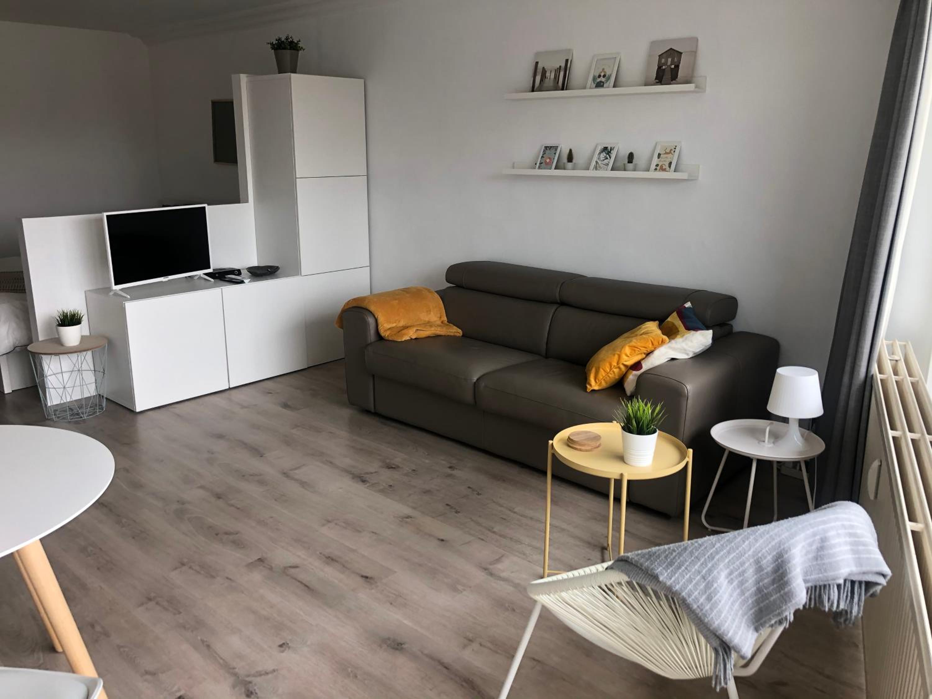 Studio Ostend Living view 3