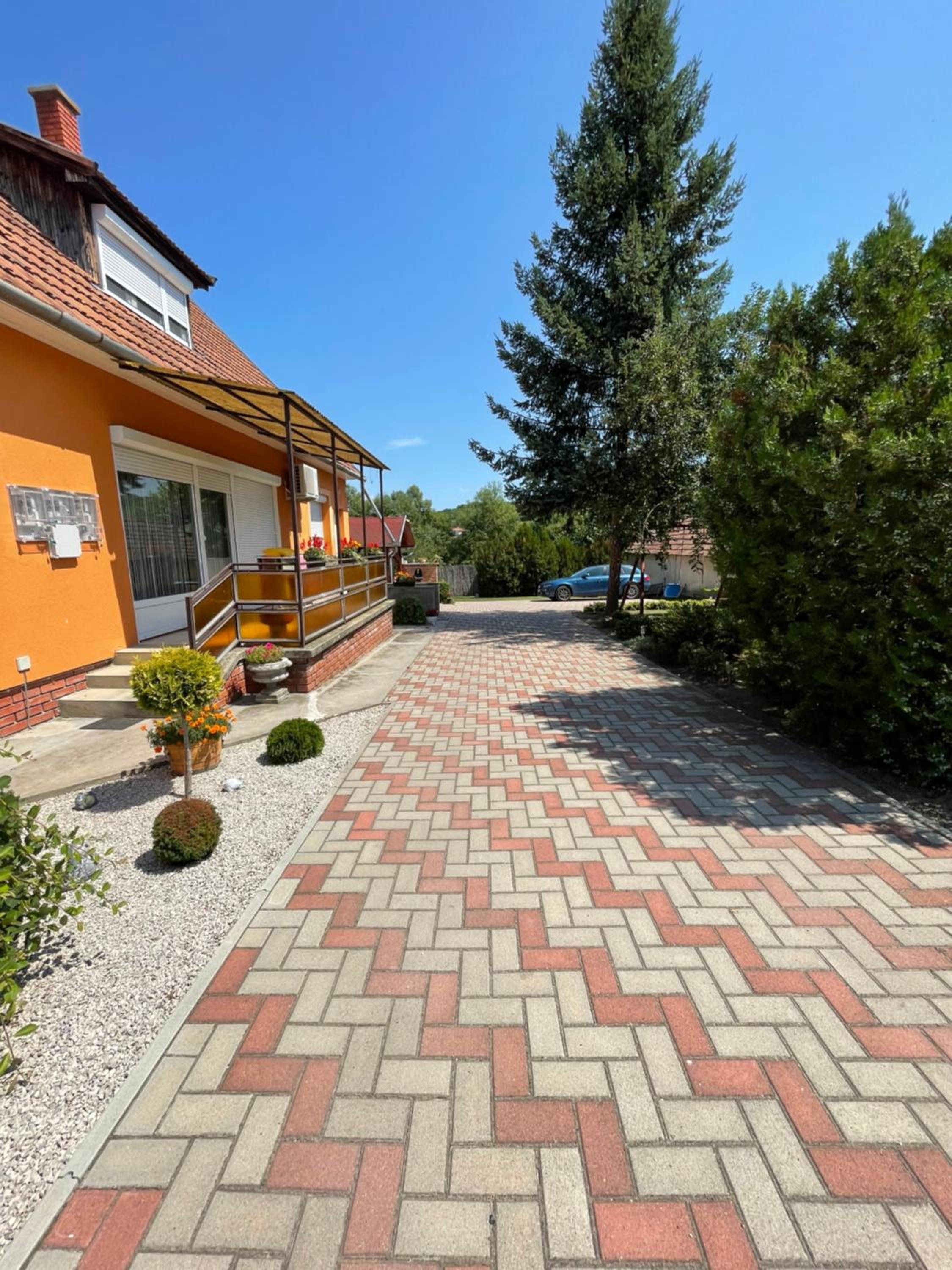 Mira Kuckó view 2