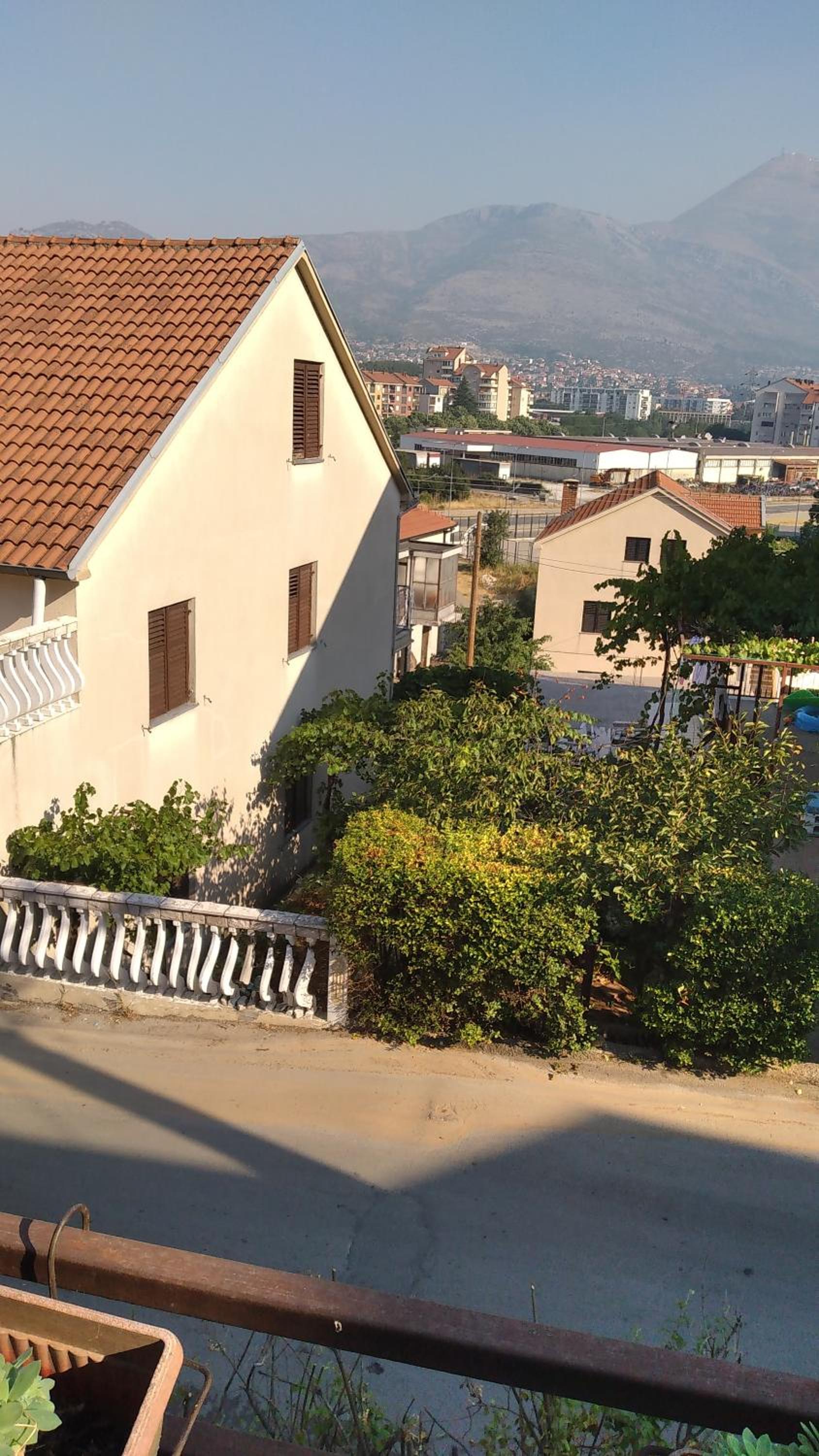 Apartman Ipak Se Okrece