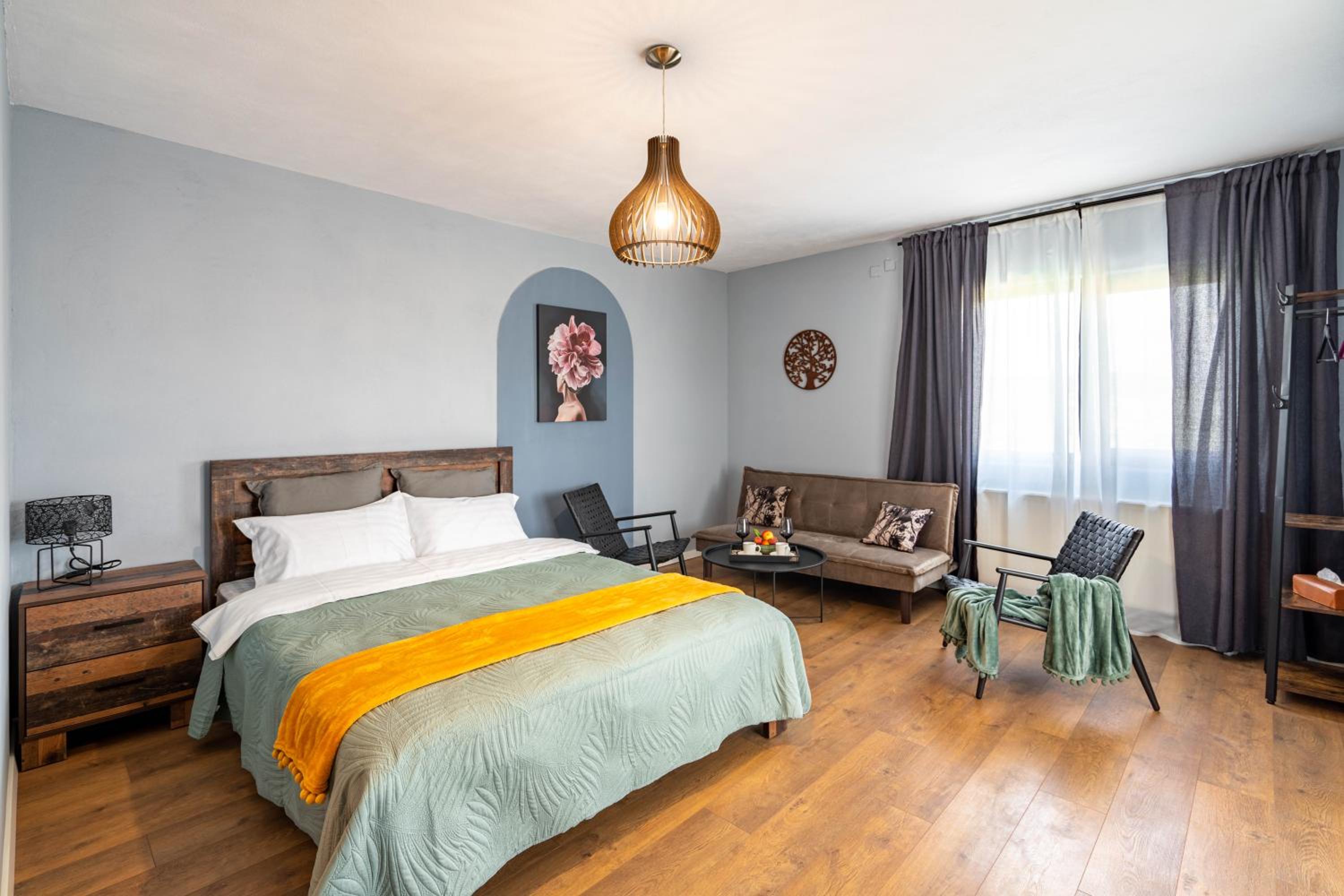 Craita Merelor The PLACE view 5