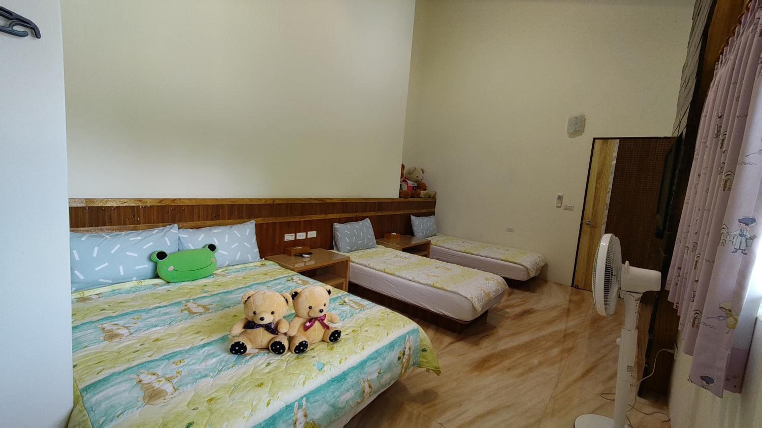 Photo 32