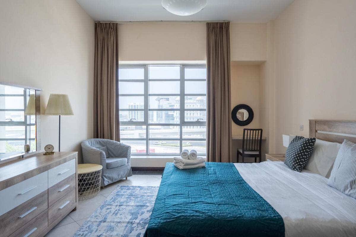 HiGuests - Incredible City Views in Deira 5-min to Airport