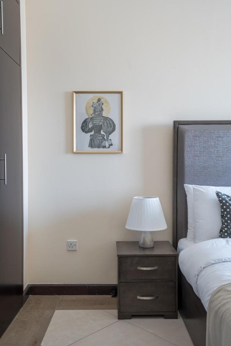 HiGuests - Incredible City Views in Deira 5-min to Airport