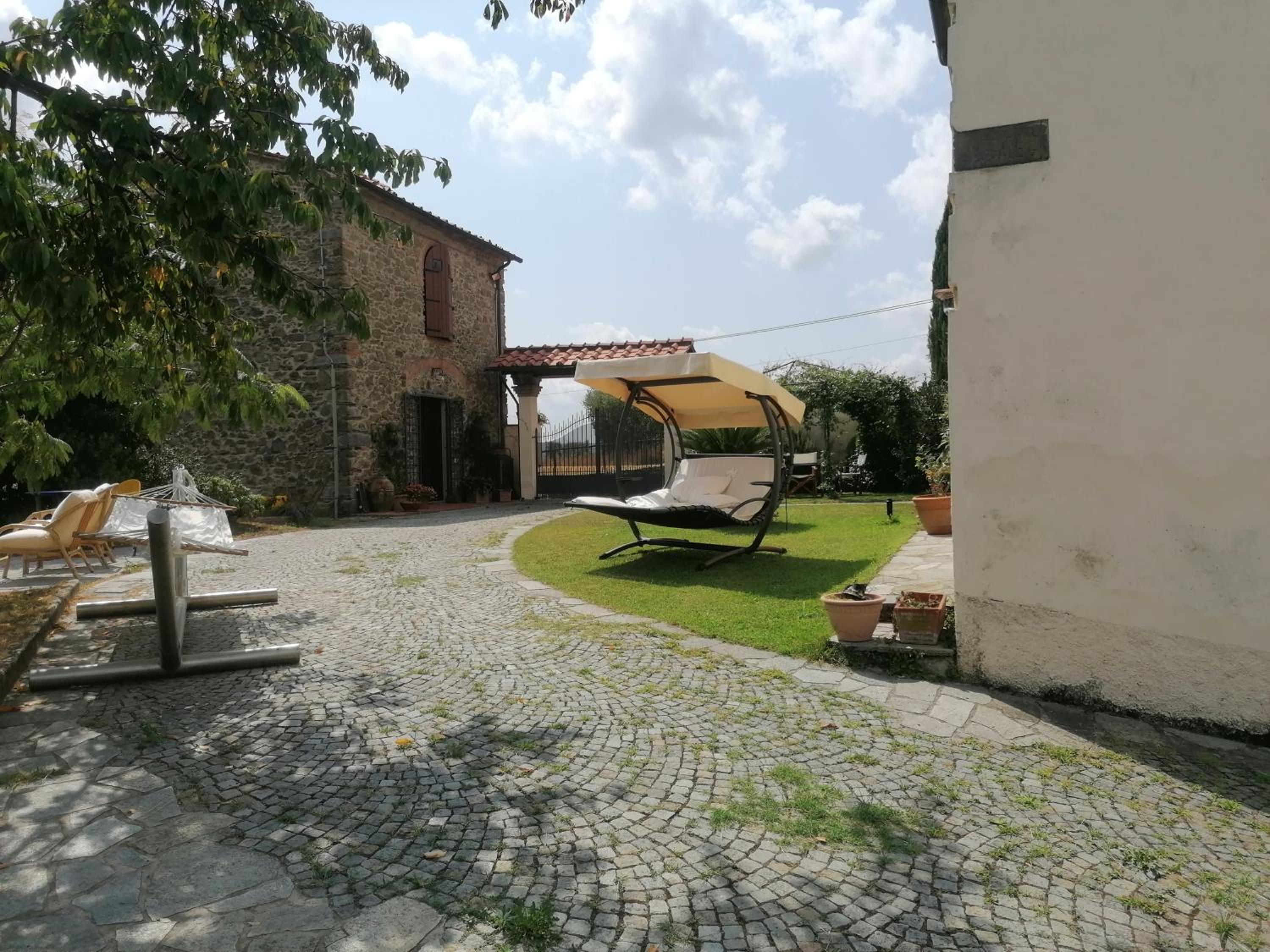Photo 17