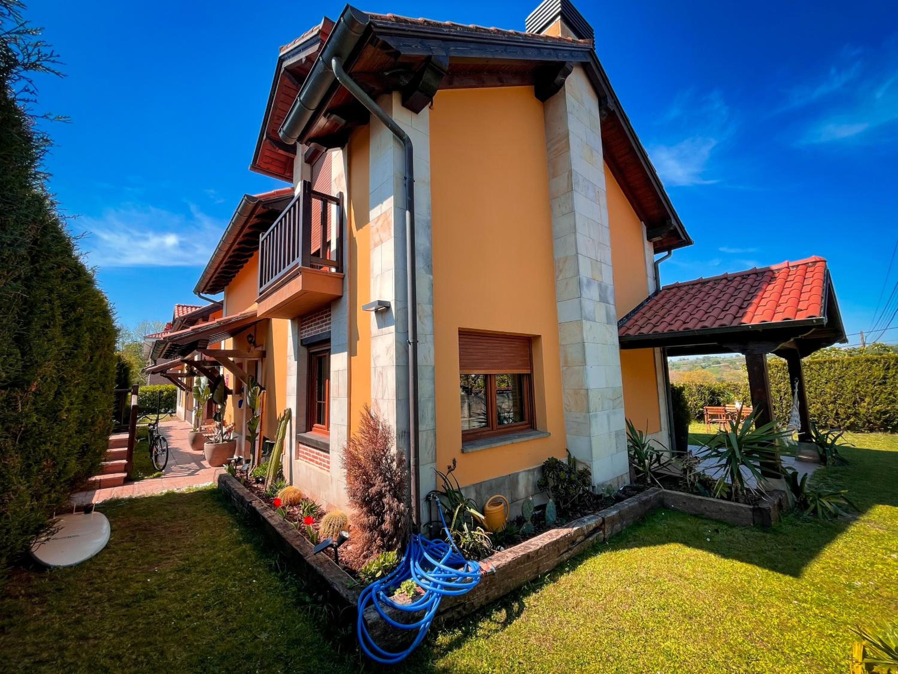 Las Casitas de Santillana