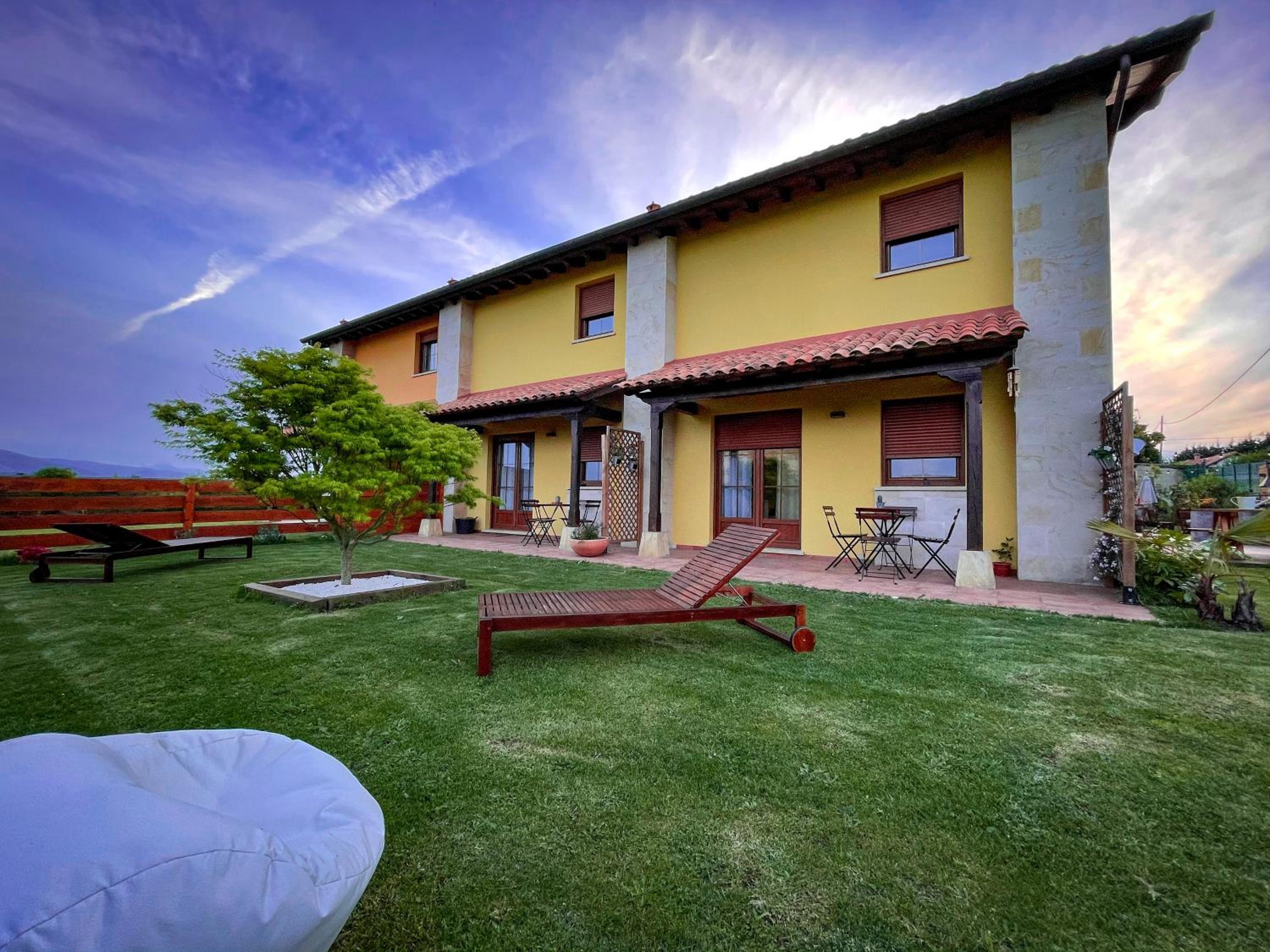 Las Casitas de Santillana