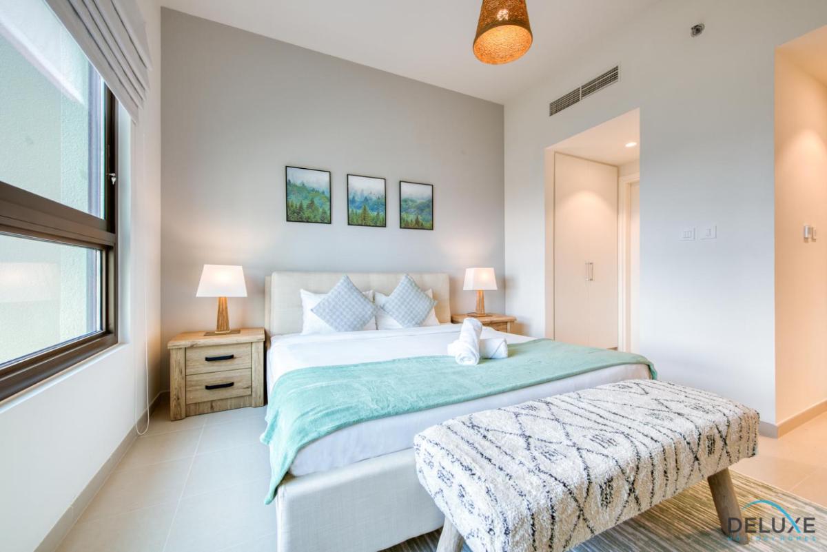 Exquisite 2BR in Golf Views, Emaar South by Deluxe Holiday Homes