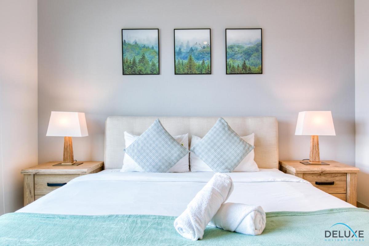 Exquisite 2BR in Golf Views, Emaar South by Deluxe Holiday Homes