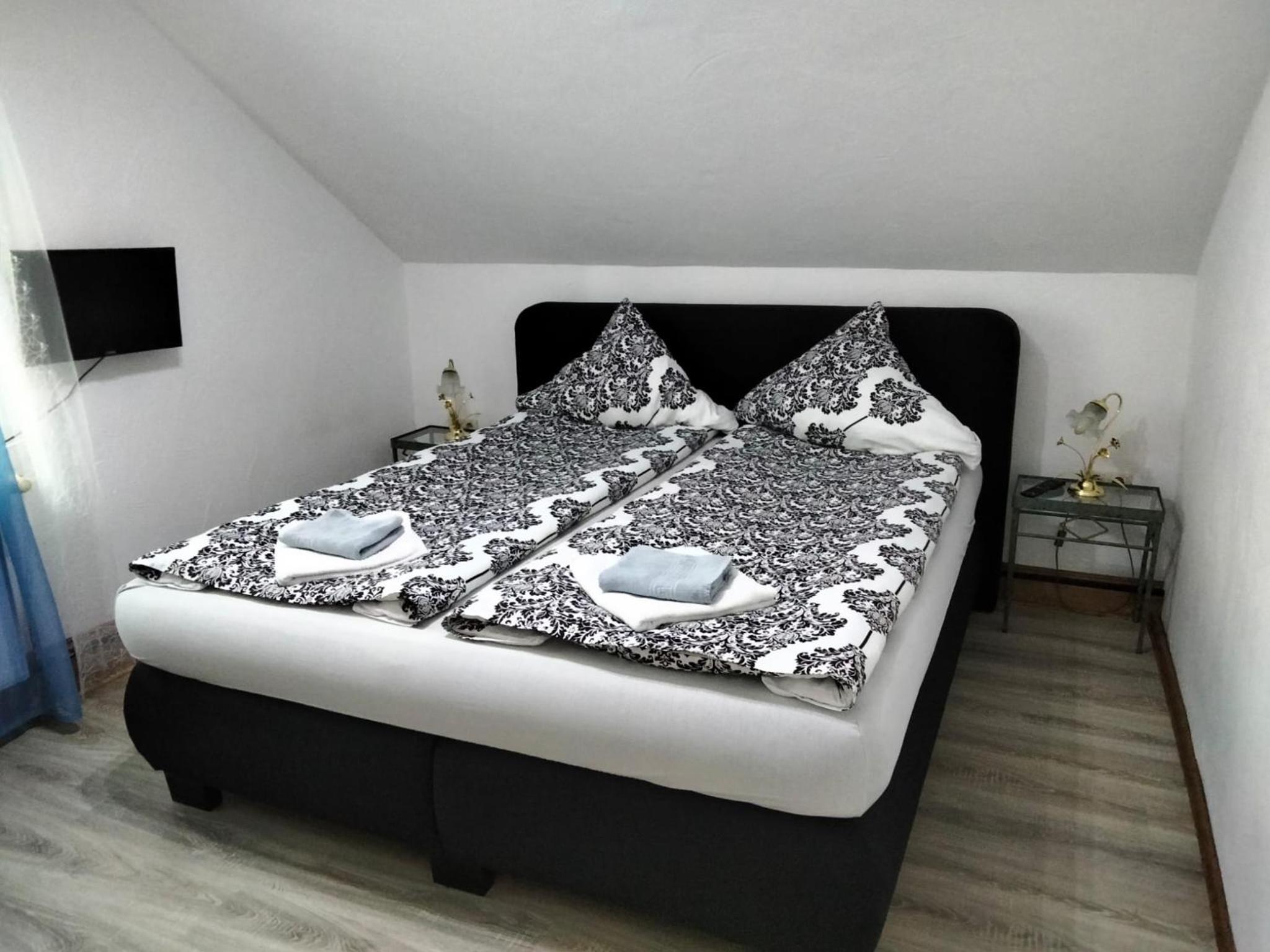 Ferienwohnung Neheim mit Dennis und Alexander Alexander mit Klimaanlage view 5