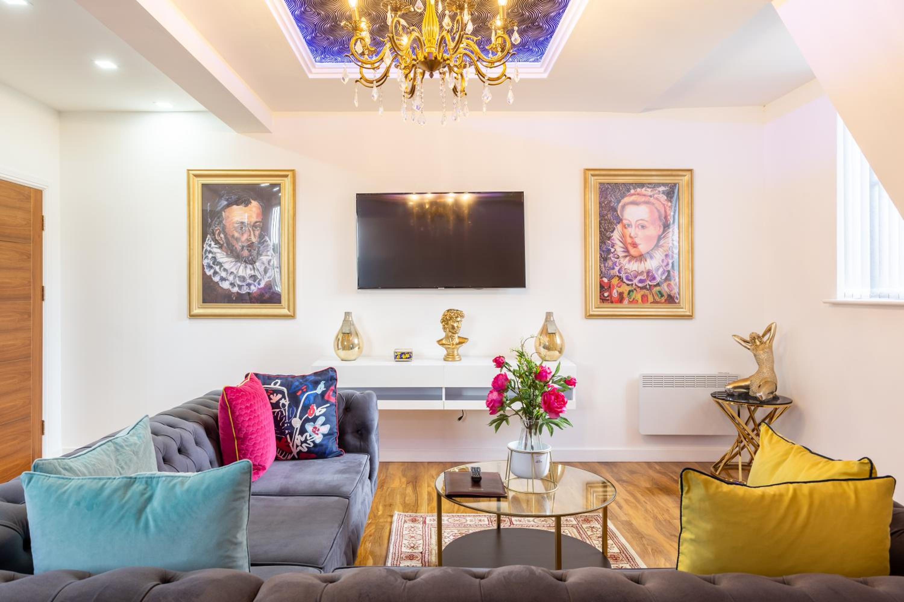 Leeds Super Luxurious Apartments view 5