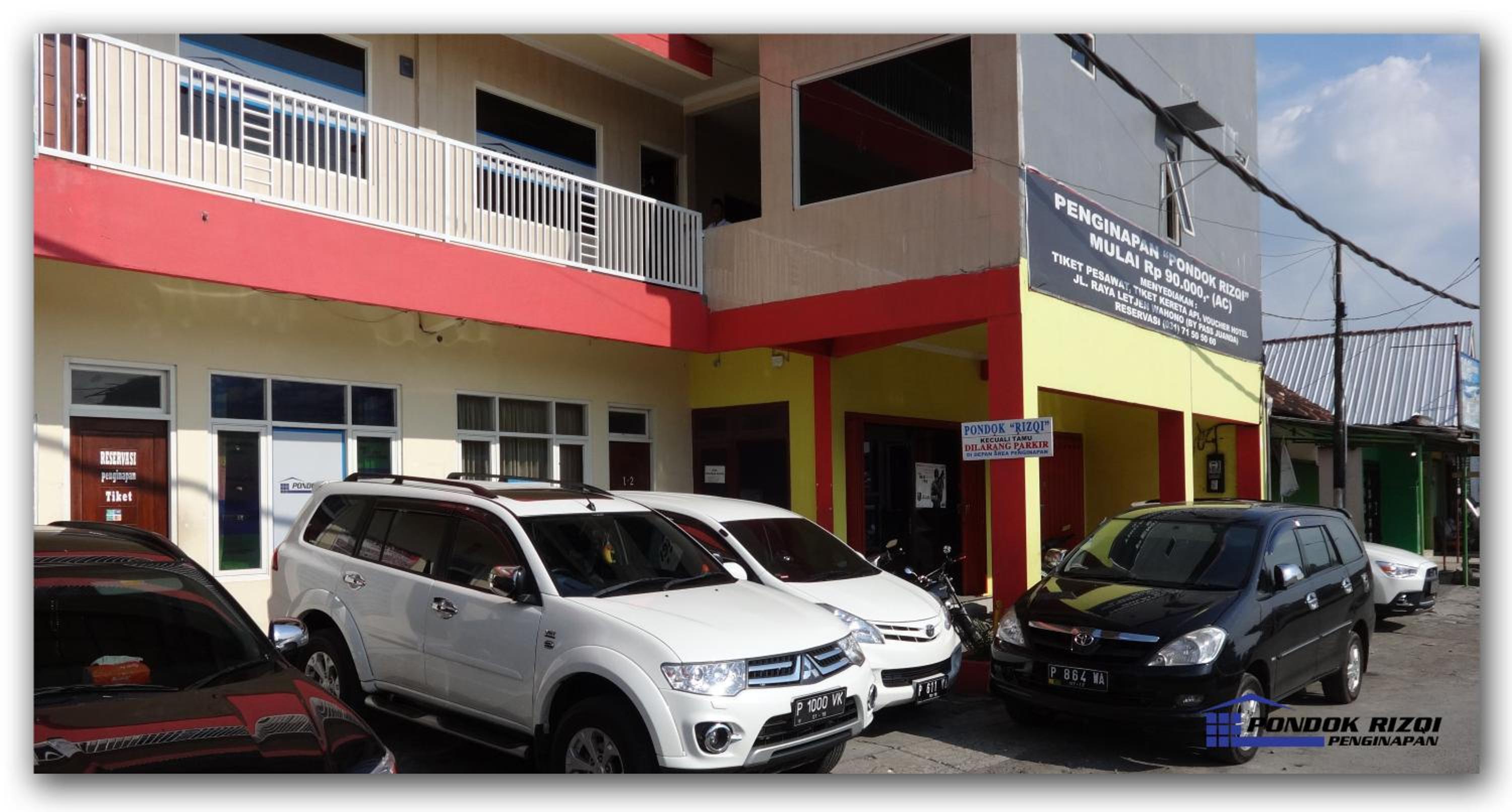 RedDoorz Syariah near T1 Juanda Airport 2