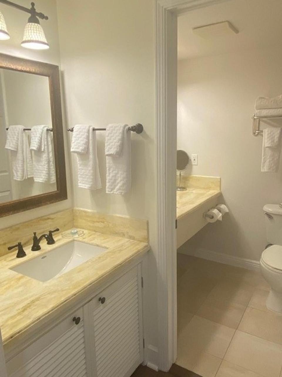 Maui Vacations - Elm House Inn - Property Image 45