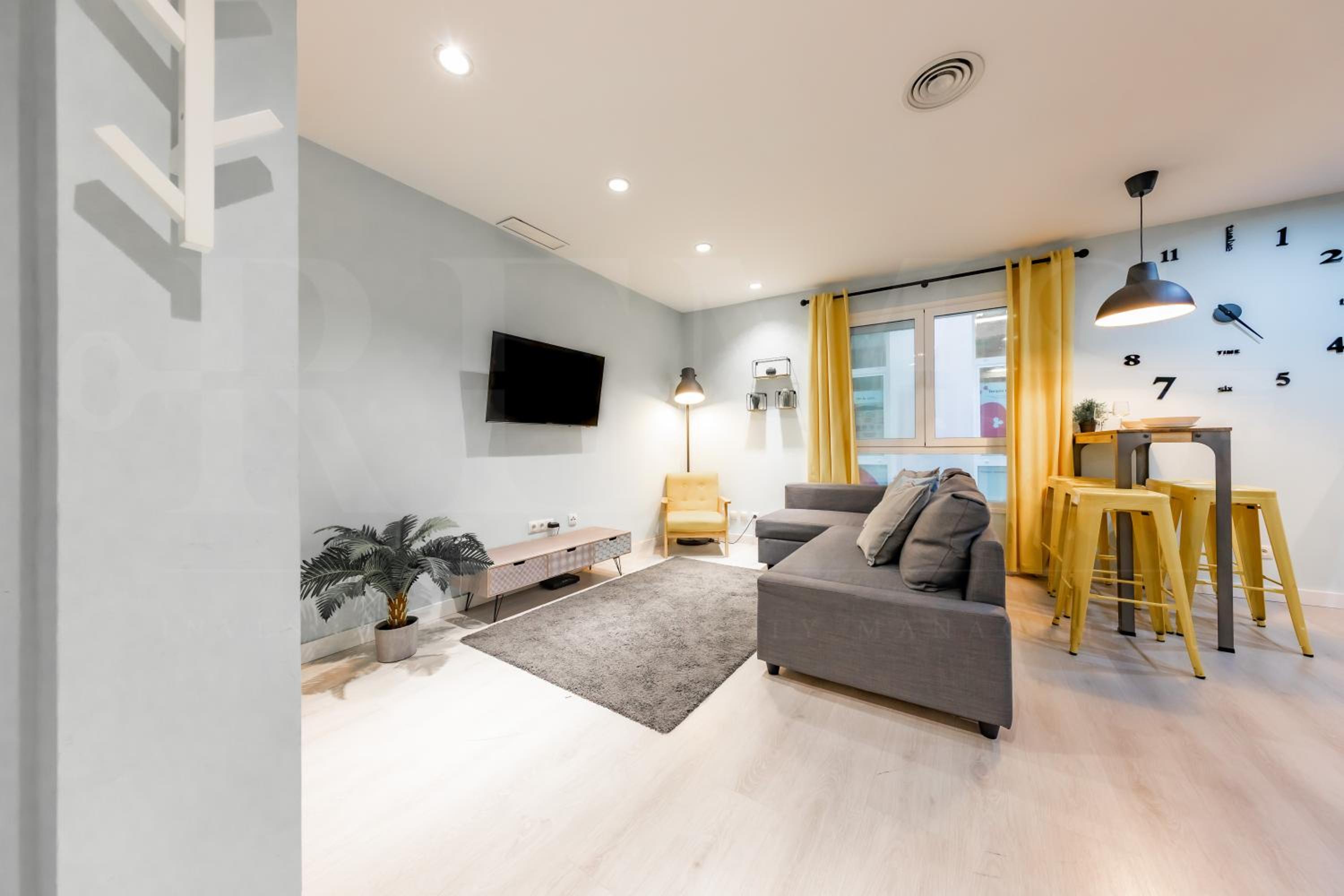 Larios Steps I & Heart of Málaga by ELE Apartments