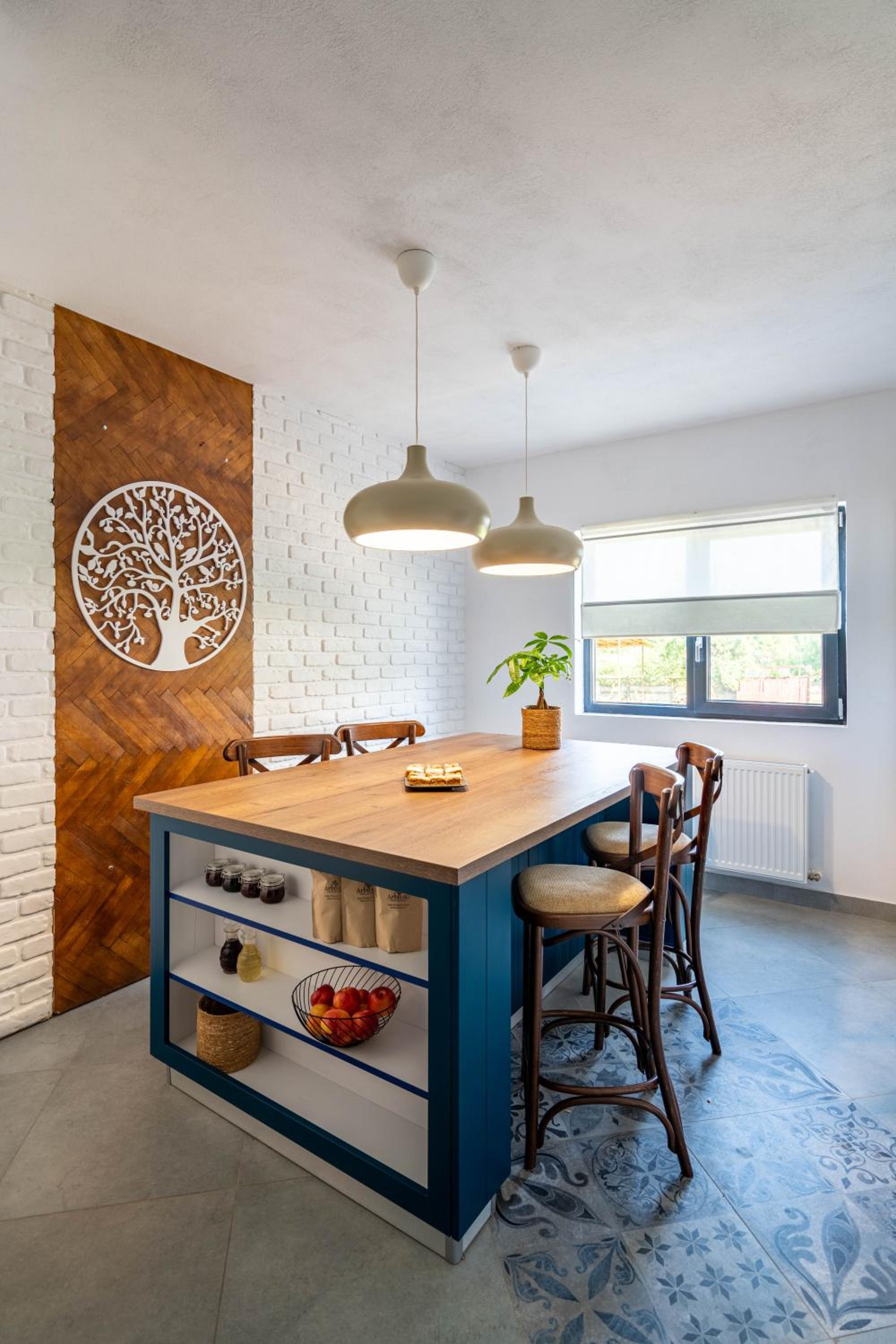 Craita Merelor The PLACE view 4