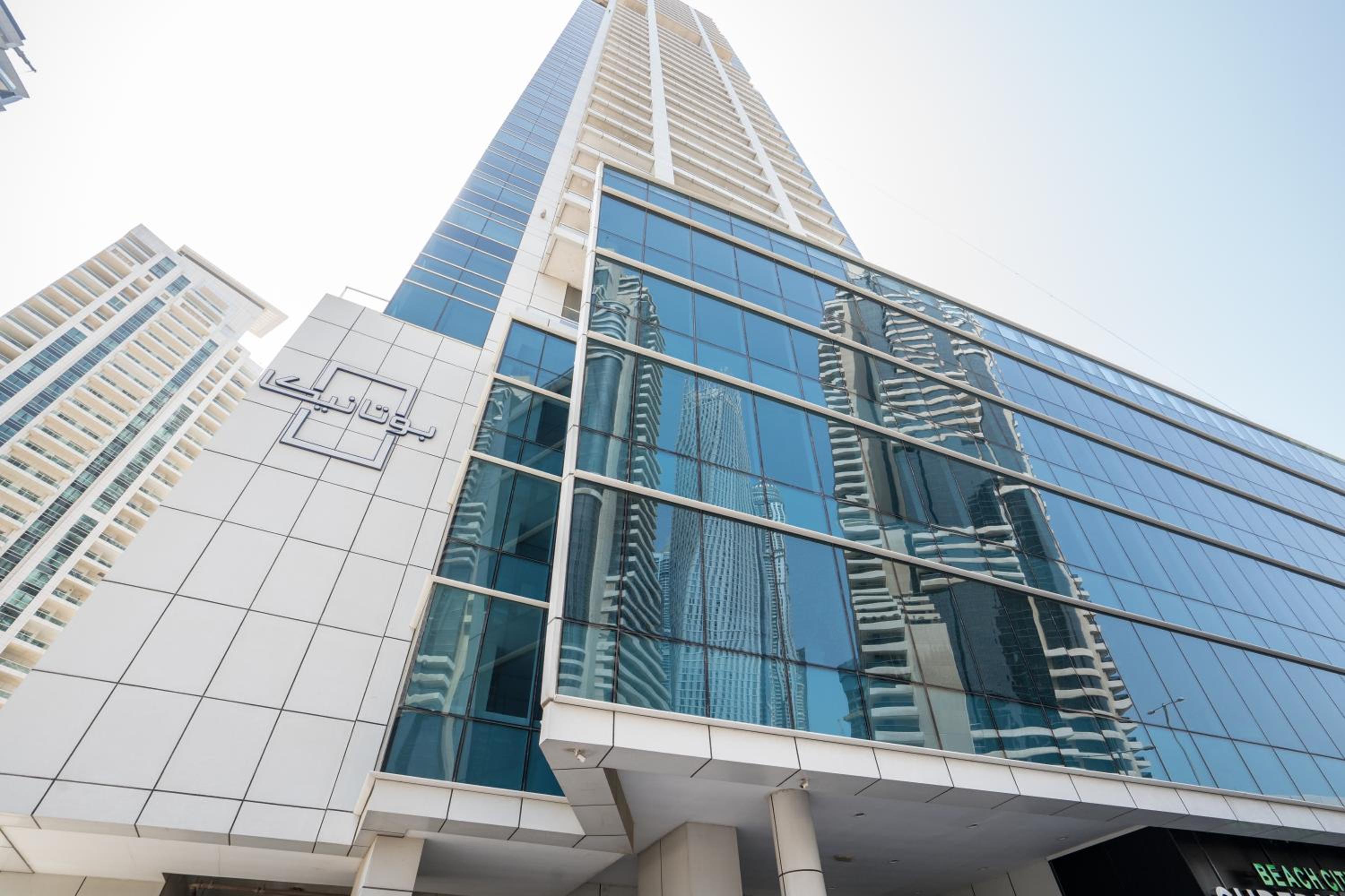 HiGuests - Studio With Incredible Sea Views, 3-min to Beach