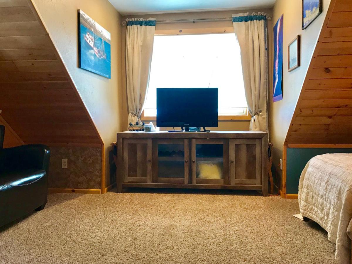 Homer Vacations - Cozy Cove Inn - Property Image 8