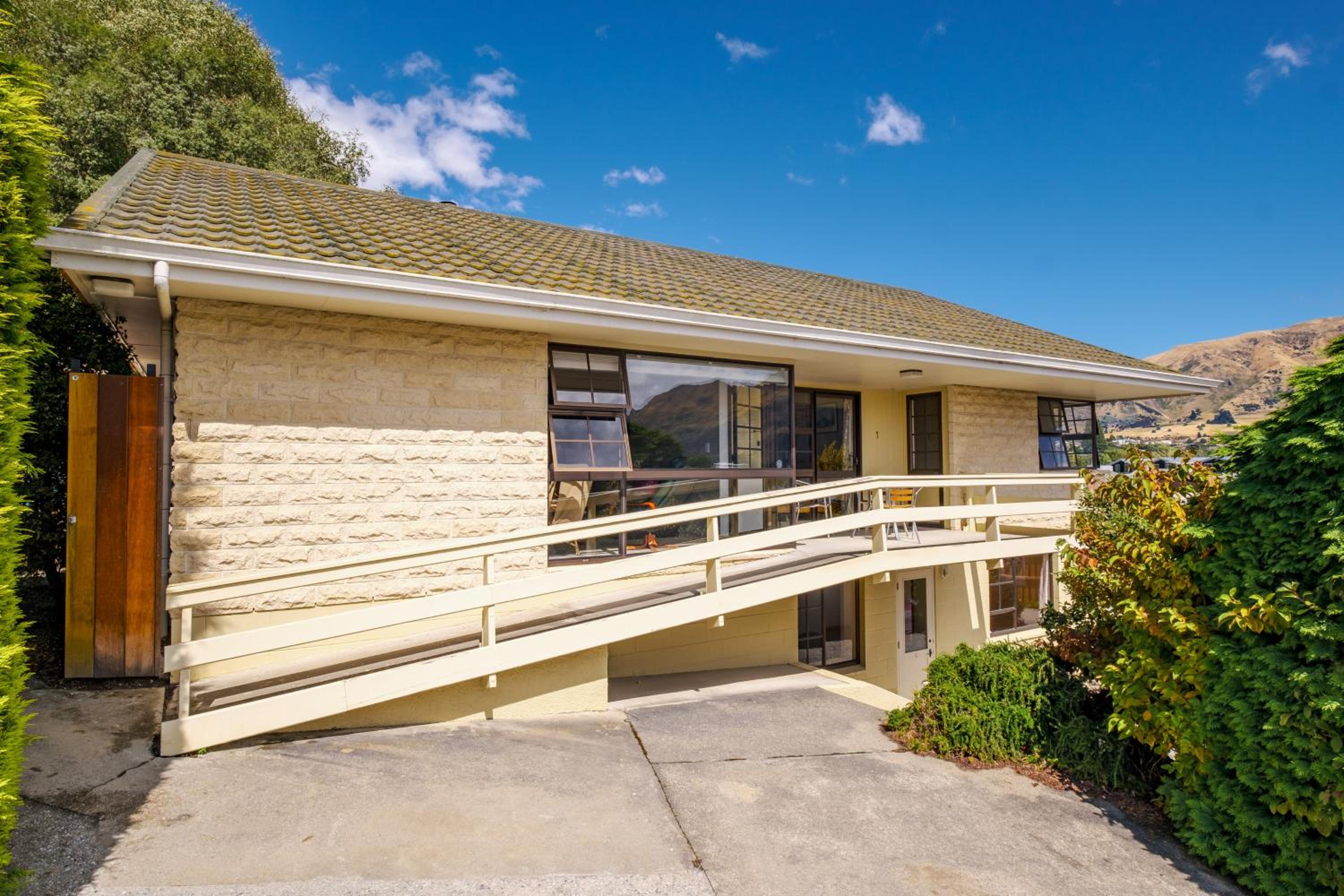 The Central Lookout - Wanaka view 5