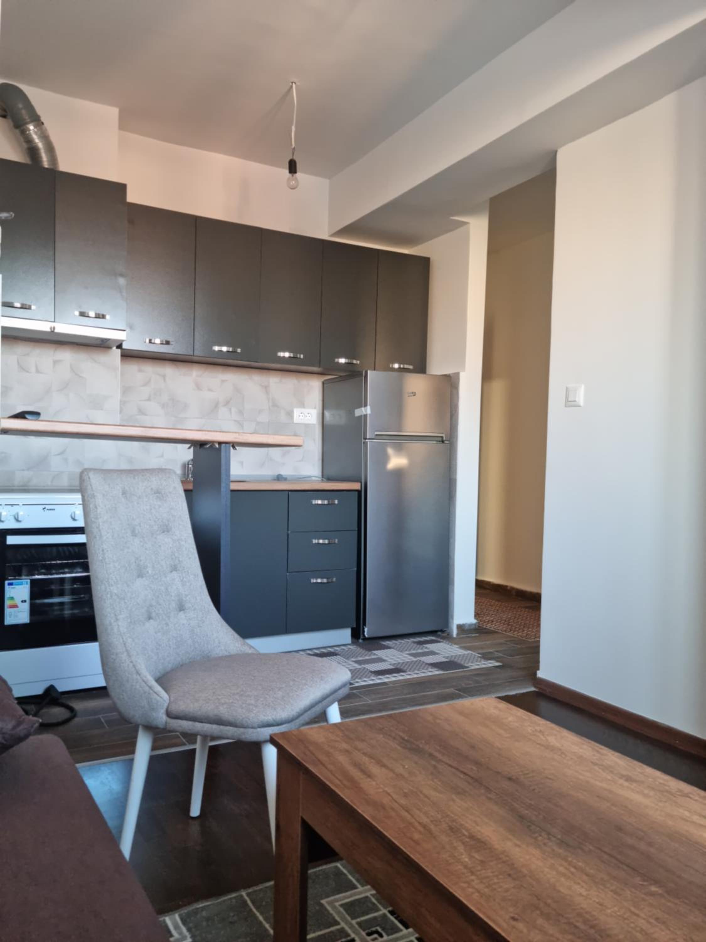 Lester Apartments