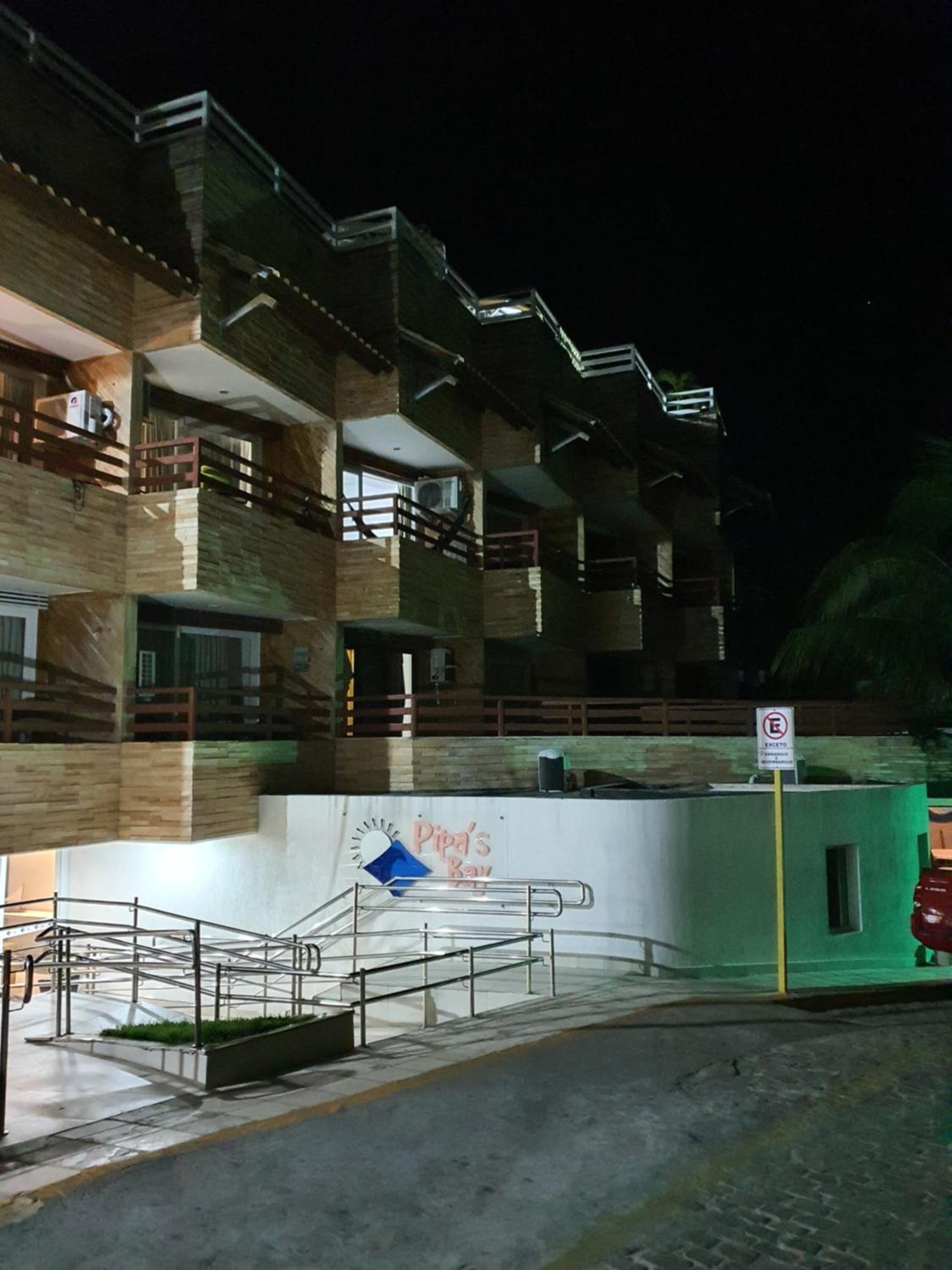 Flats Pipas Bay - BEIRA MAR view 3