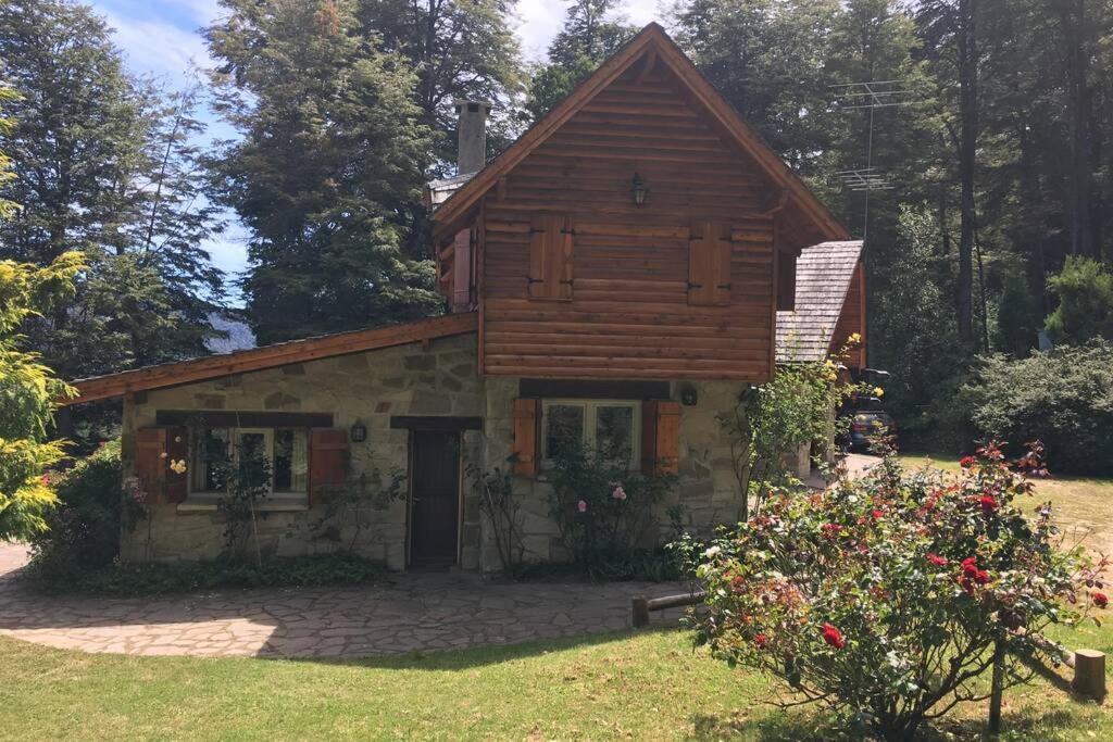 Nanihue Casa de Montaña con vista al Lago