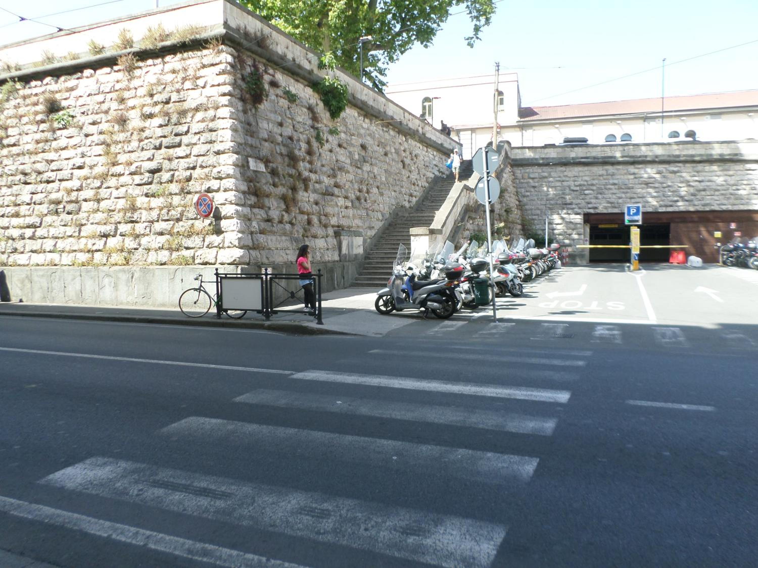 Hotel Aurora - Image 1