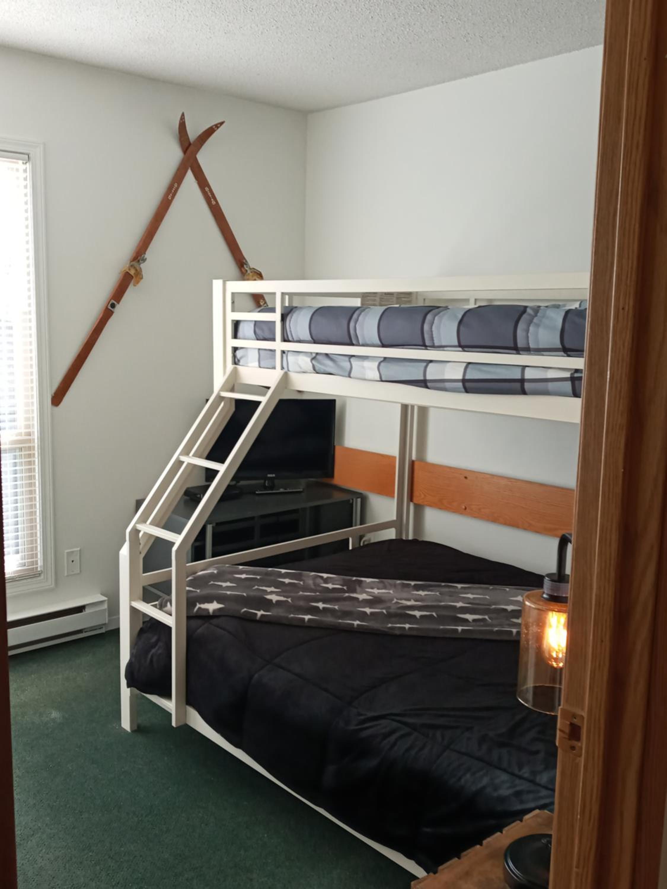 Village Center 2 bedroom Condo