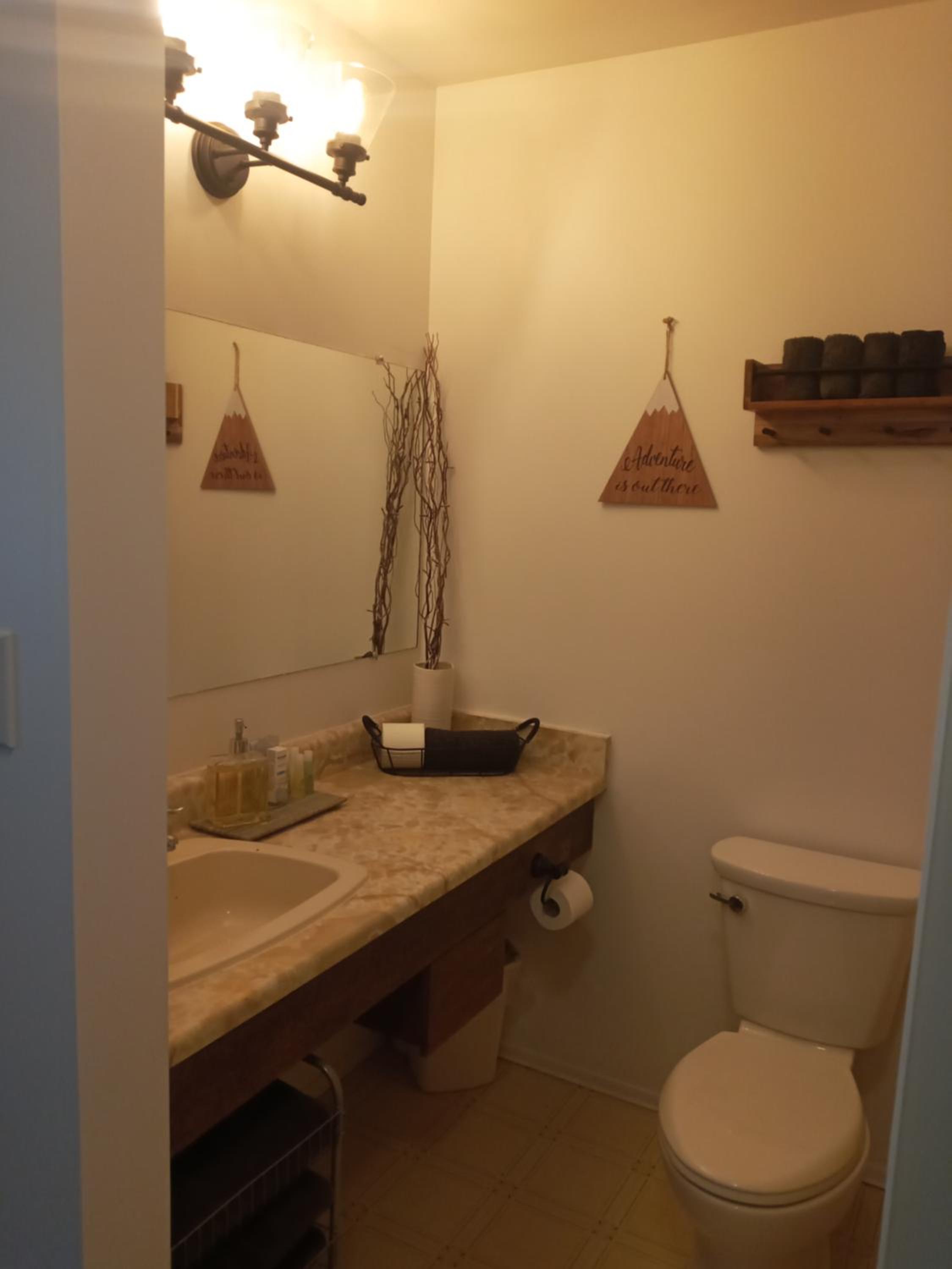 Village Center 2 bedroom Condo
