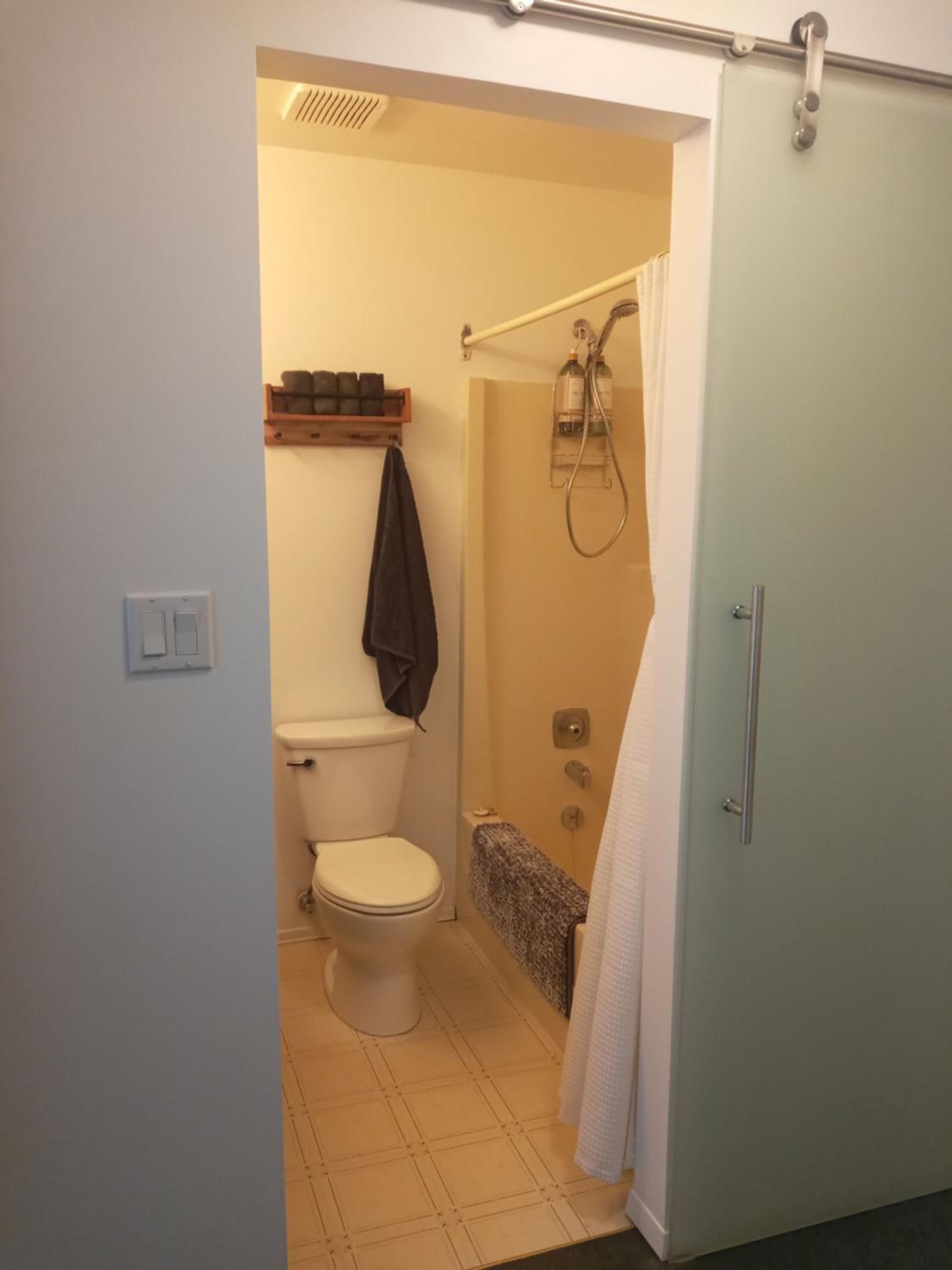 Village Center 2 bedroom Condo