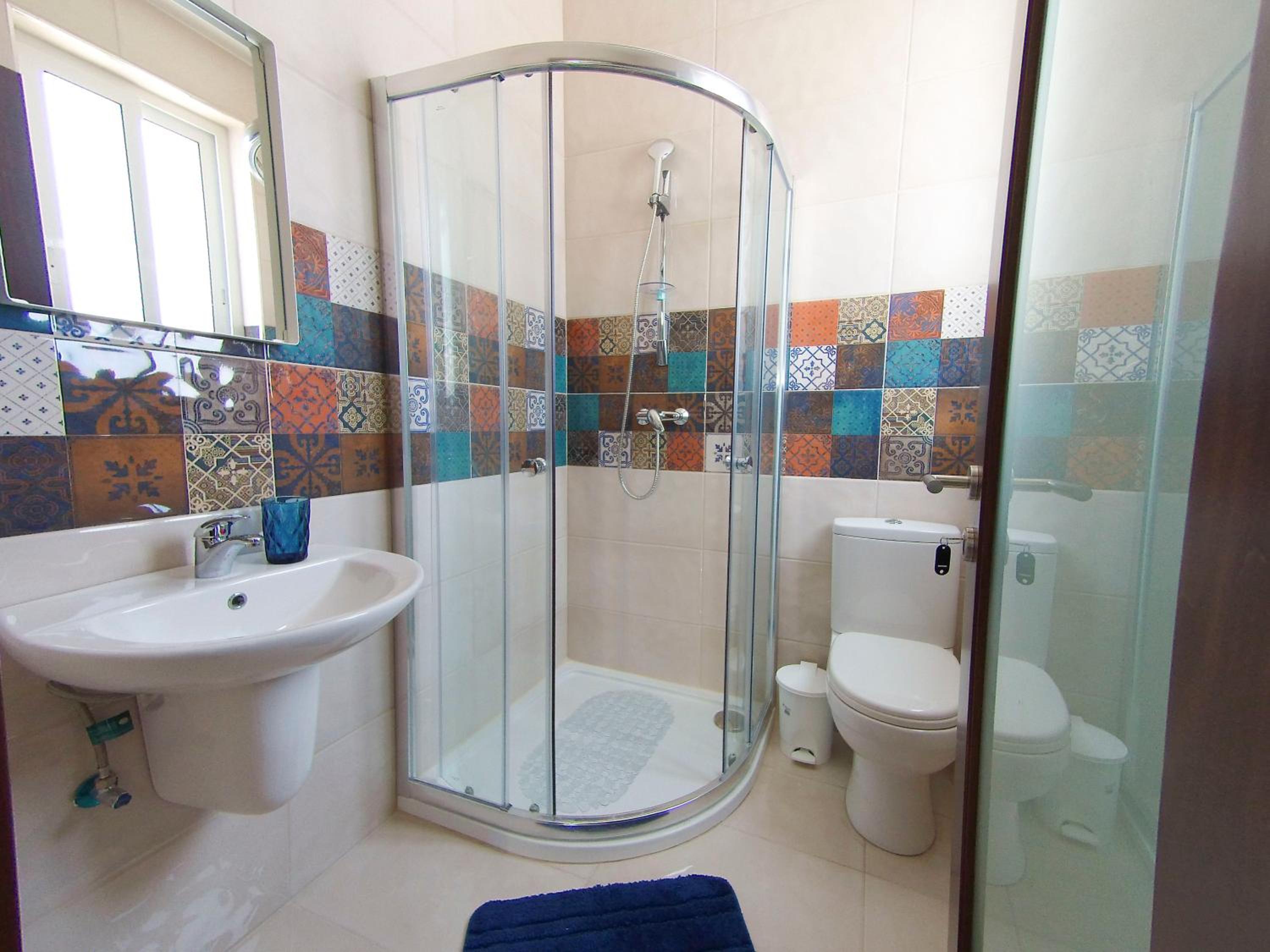 F11 Modern and Bright Apartment in Malta view 2