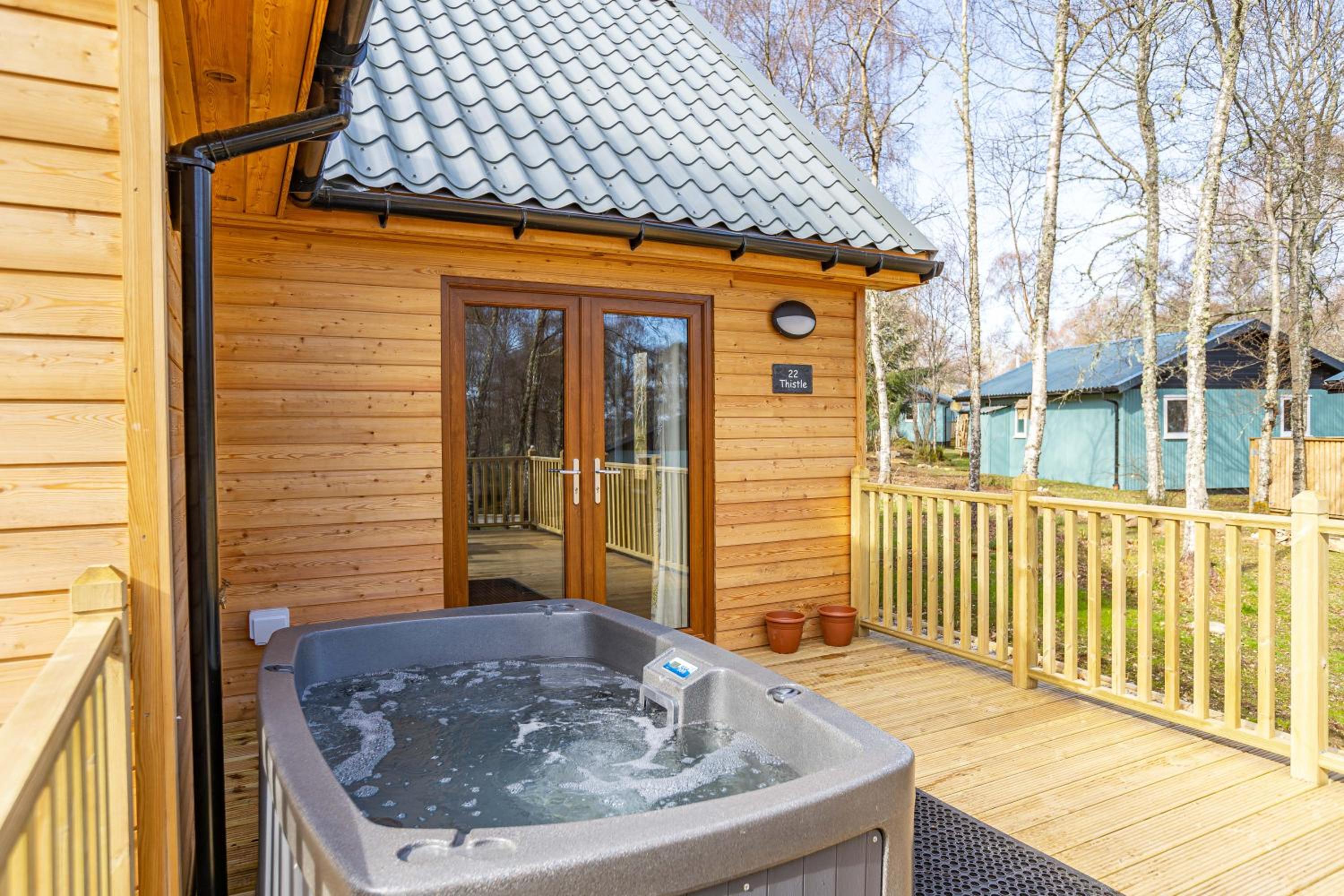 Thistle Lodge 22 with Hot Tub