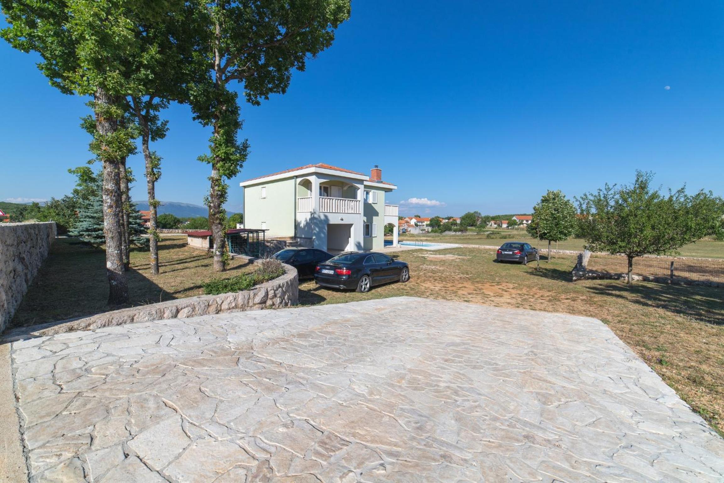Villa Green Oasis view 3